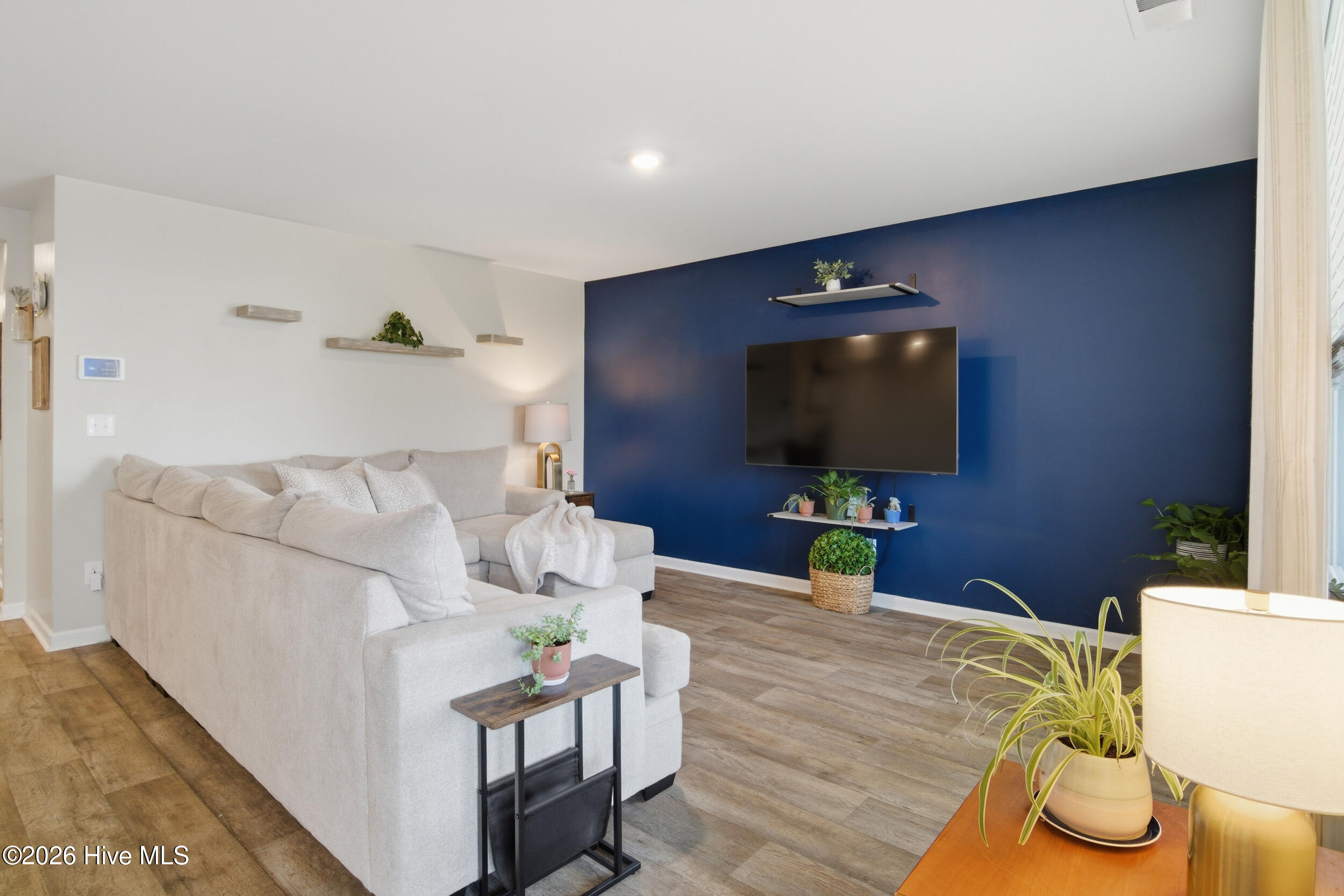 100556501 | Photo 18