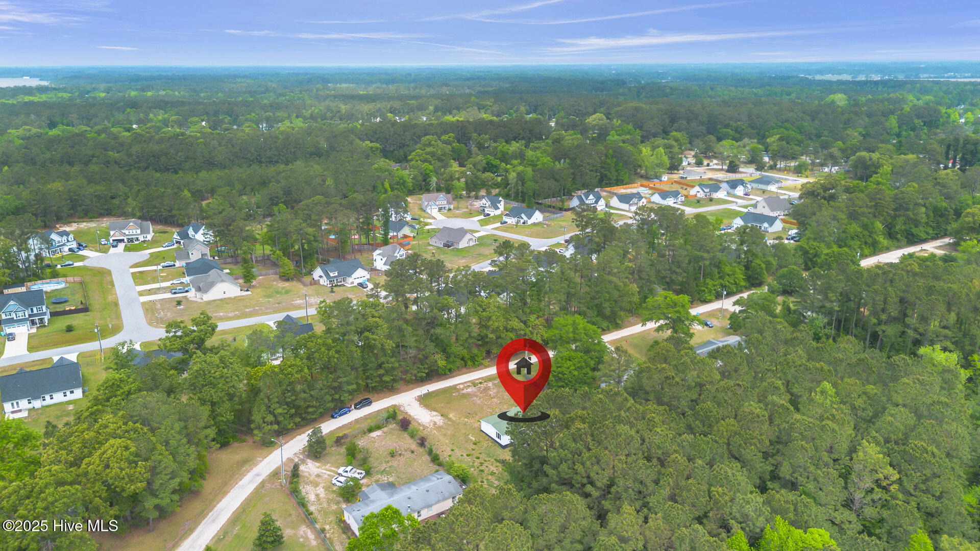 100503188 | Photo 33