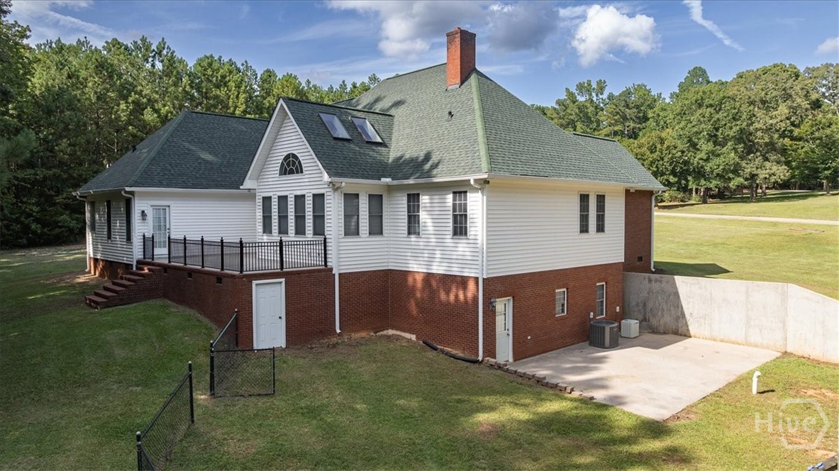 2nd image of 1628 Valley View Dr, Elberton, GA 30635 | MLS# CL362572