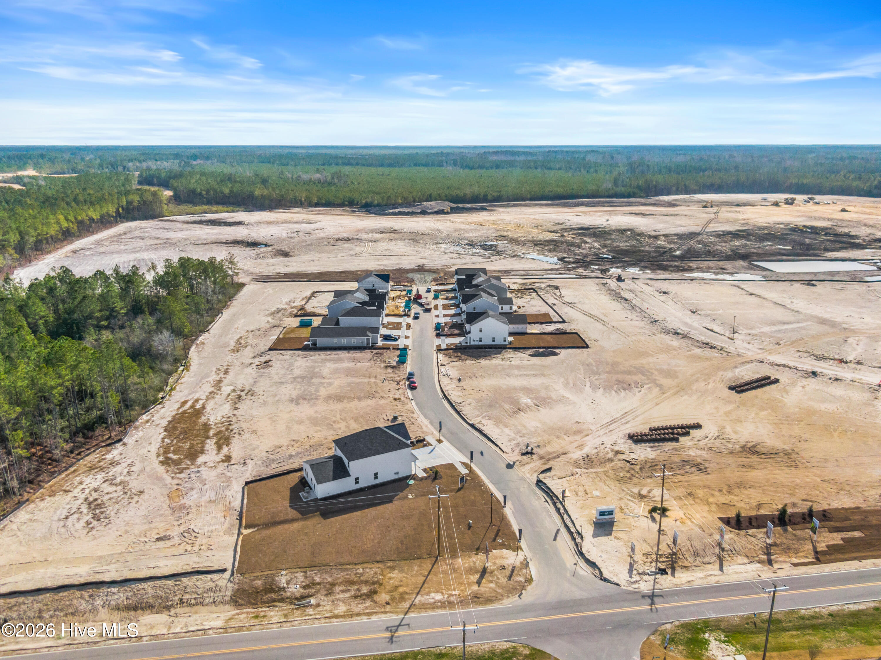 100546589 | Photo 35