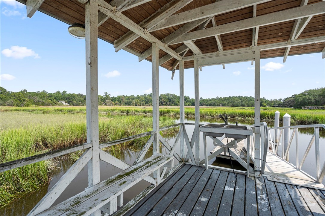 Covered dock