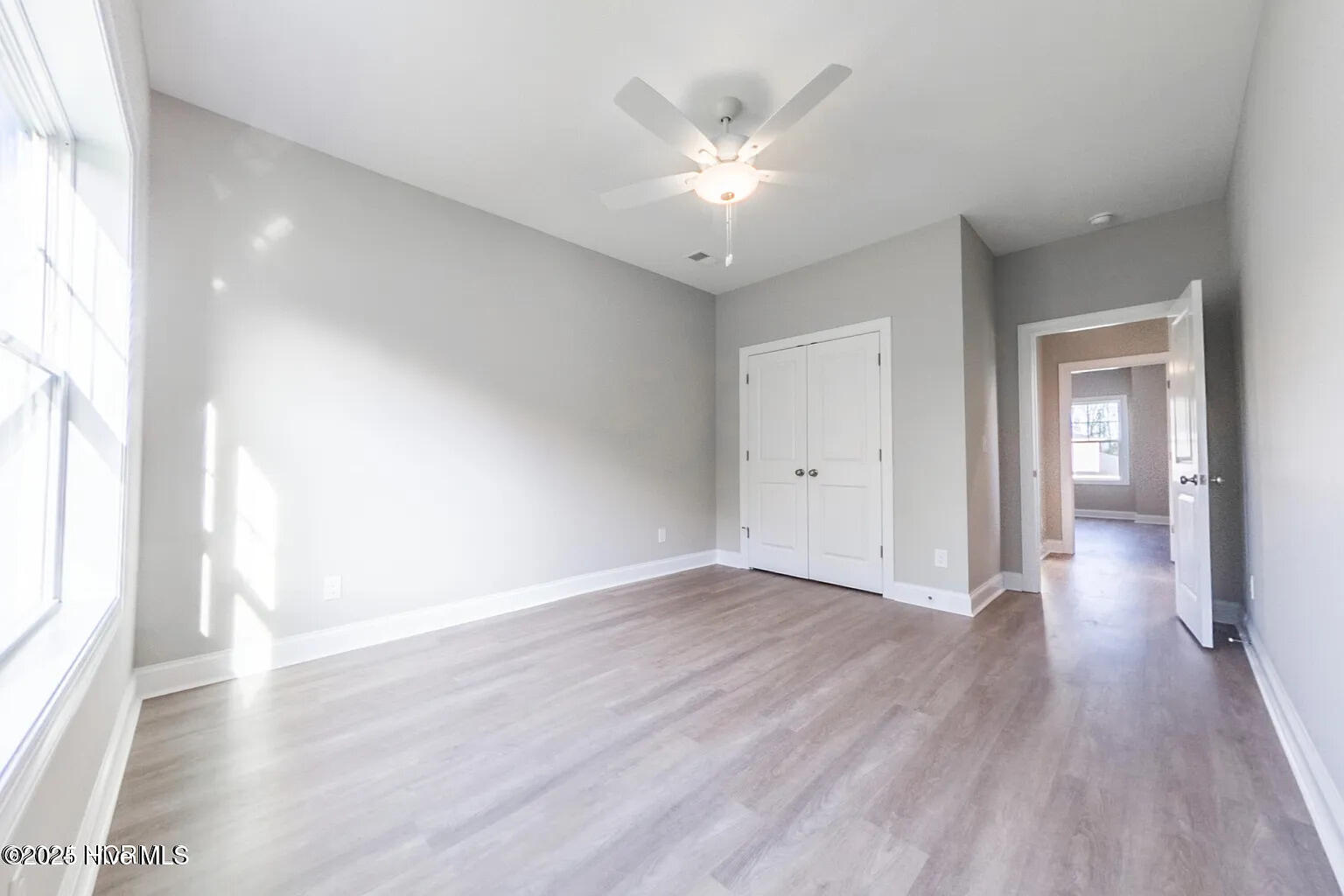 100528909 | Photo 45