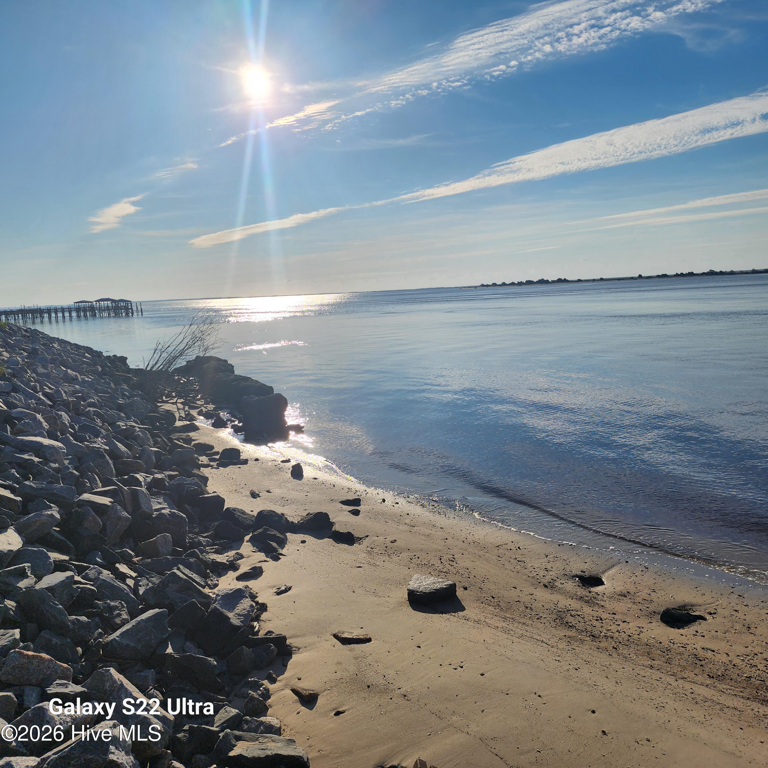 100547710 | Photo 44