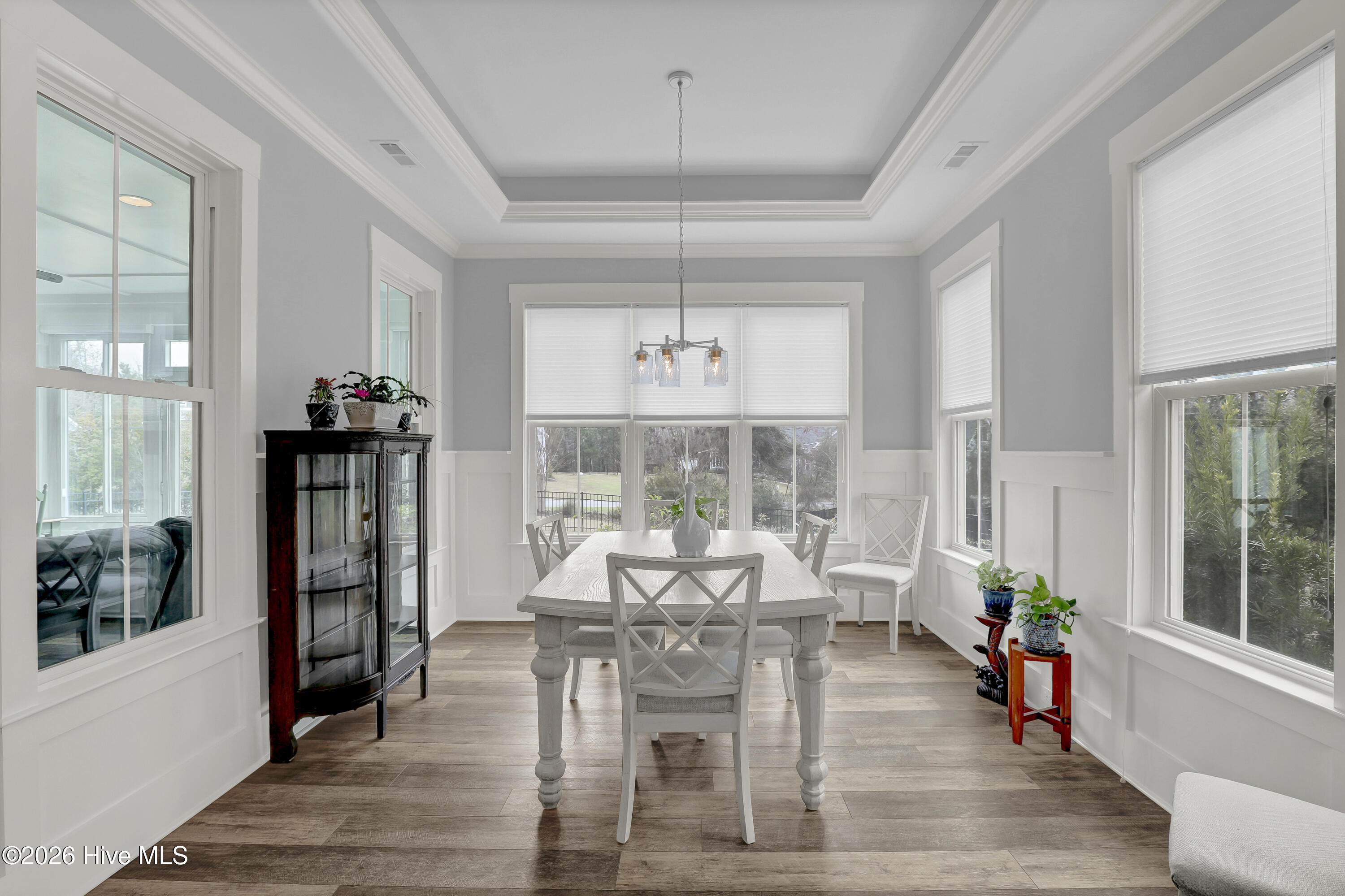 100559745 | Photo 13