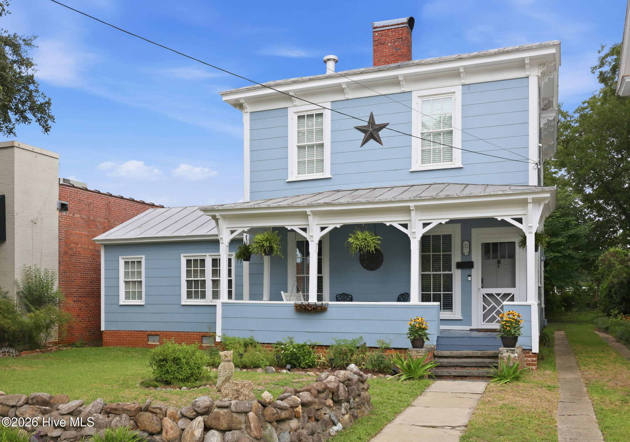 2nd image of 122 E 2nd St, Washington, NC 27889 | MLS# 100590971