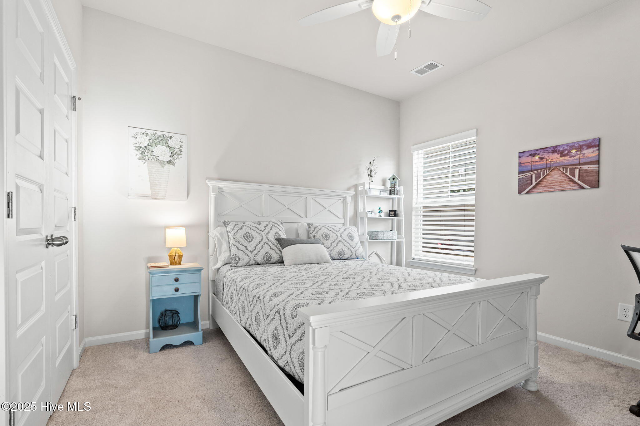 100495537 | Photo 28