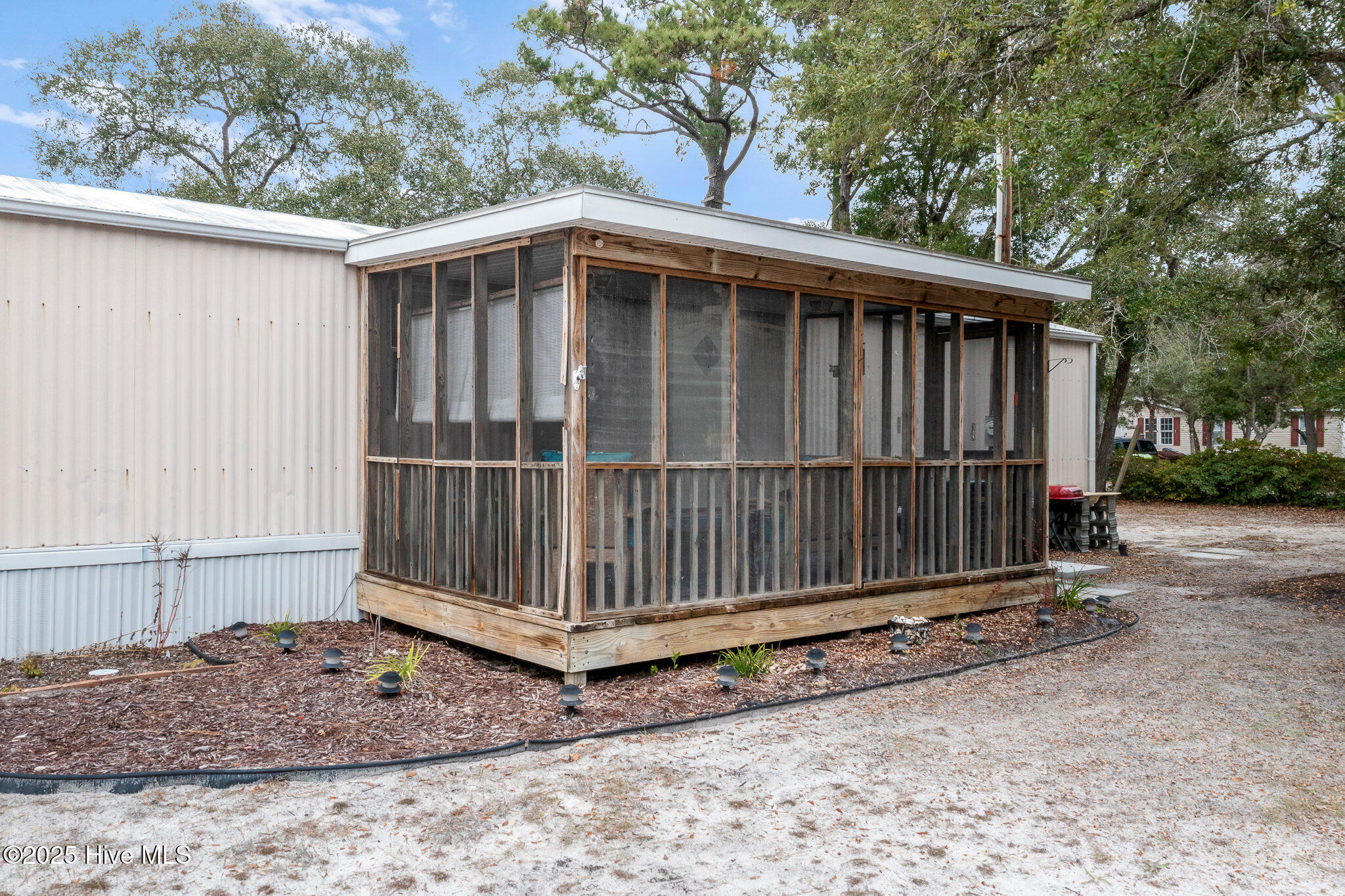 100543182 | Photo 26