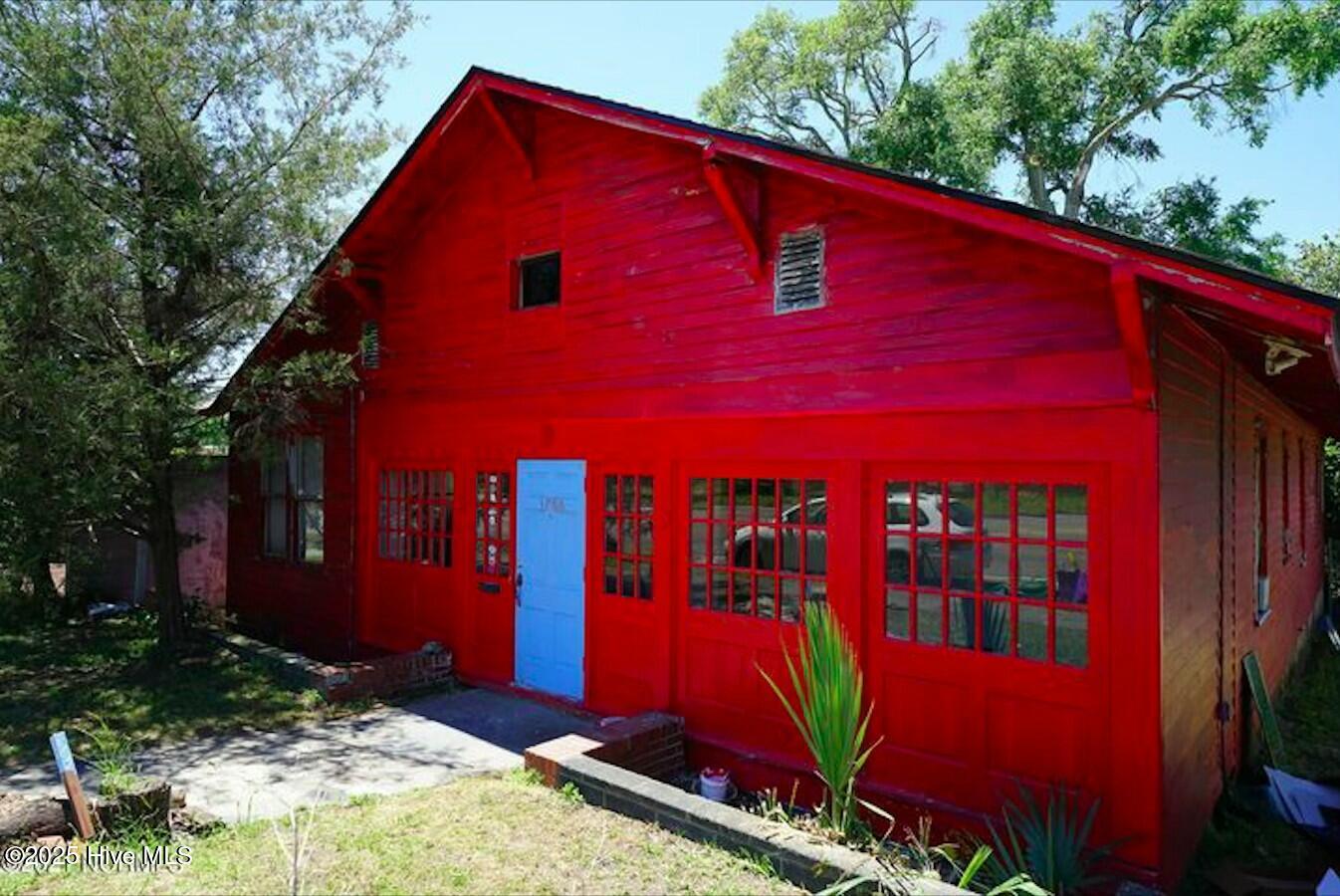 Shirley Johnson - MLS Number: 100490358