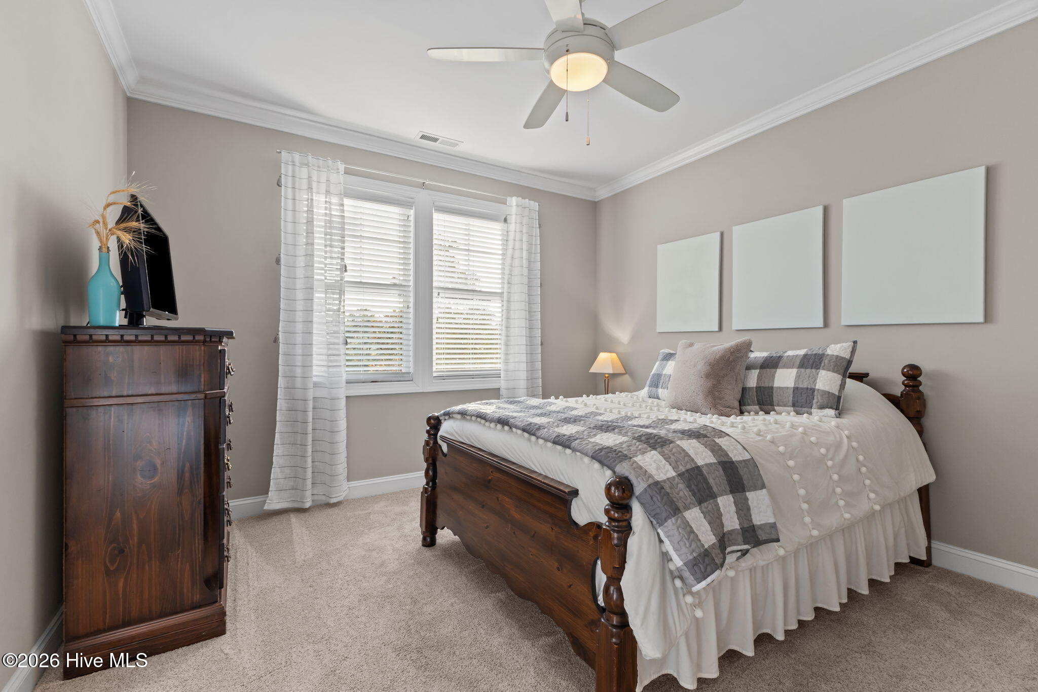 100560344 | Photo 54