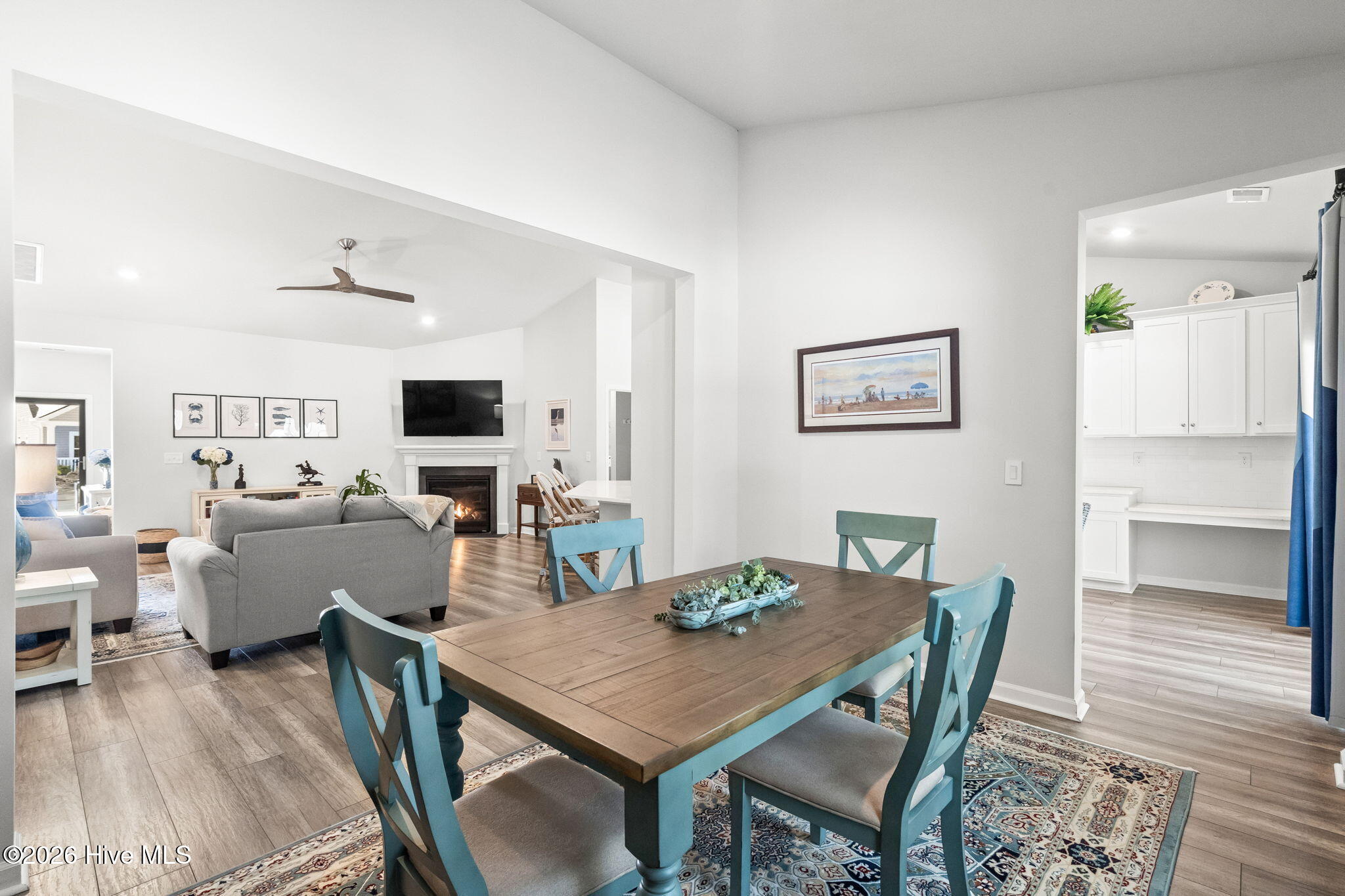 100552954 | Photo 10