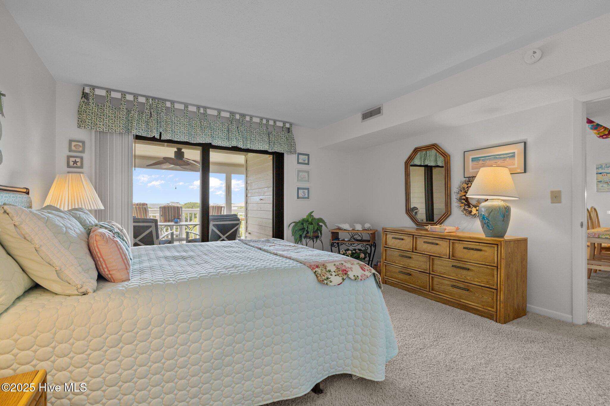 100513816 | Photo 27