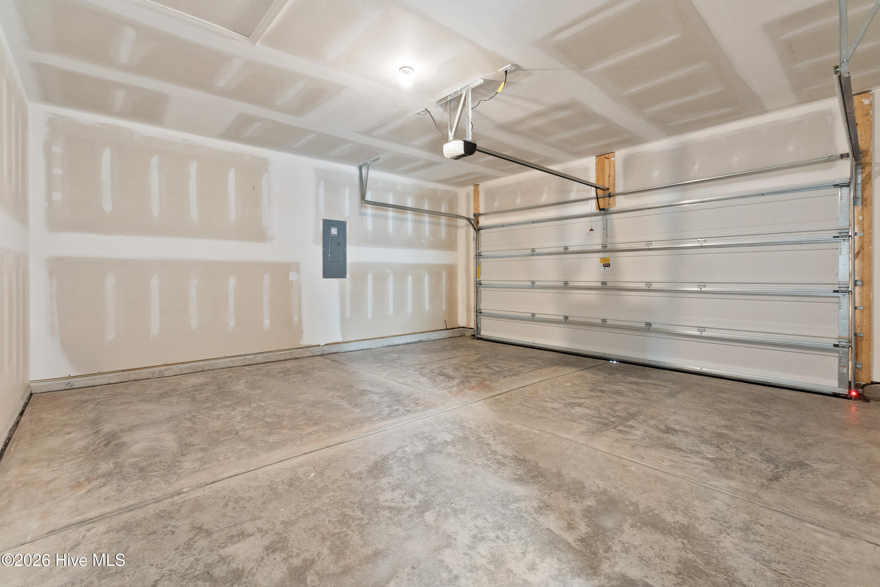 Photo of similar home.