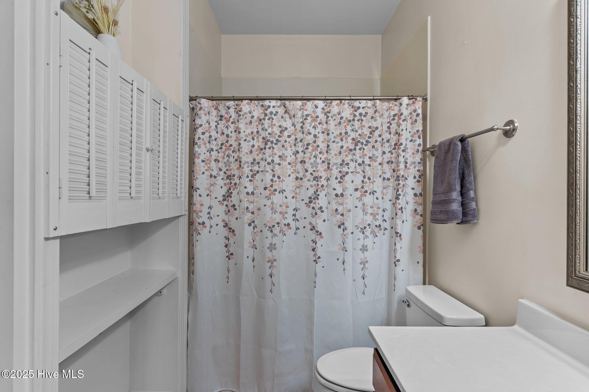 100513214 | Photo 26