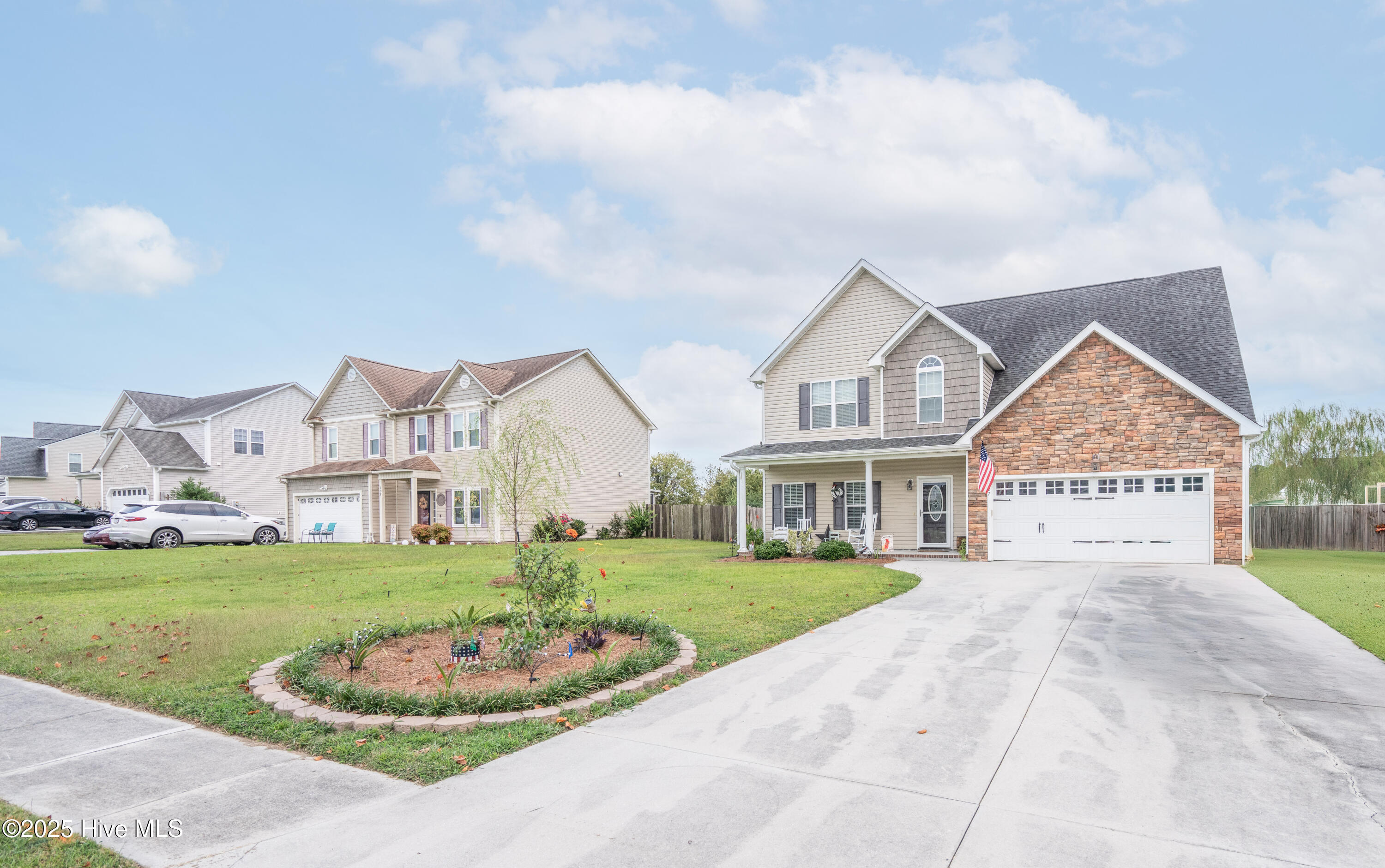 100495795 | Photo 48