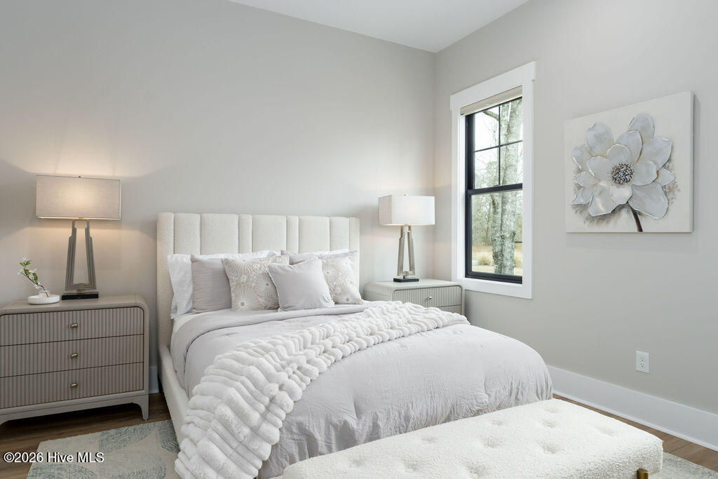 100558848 | Photo 31