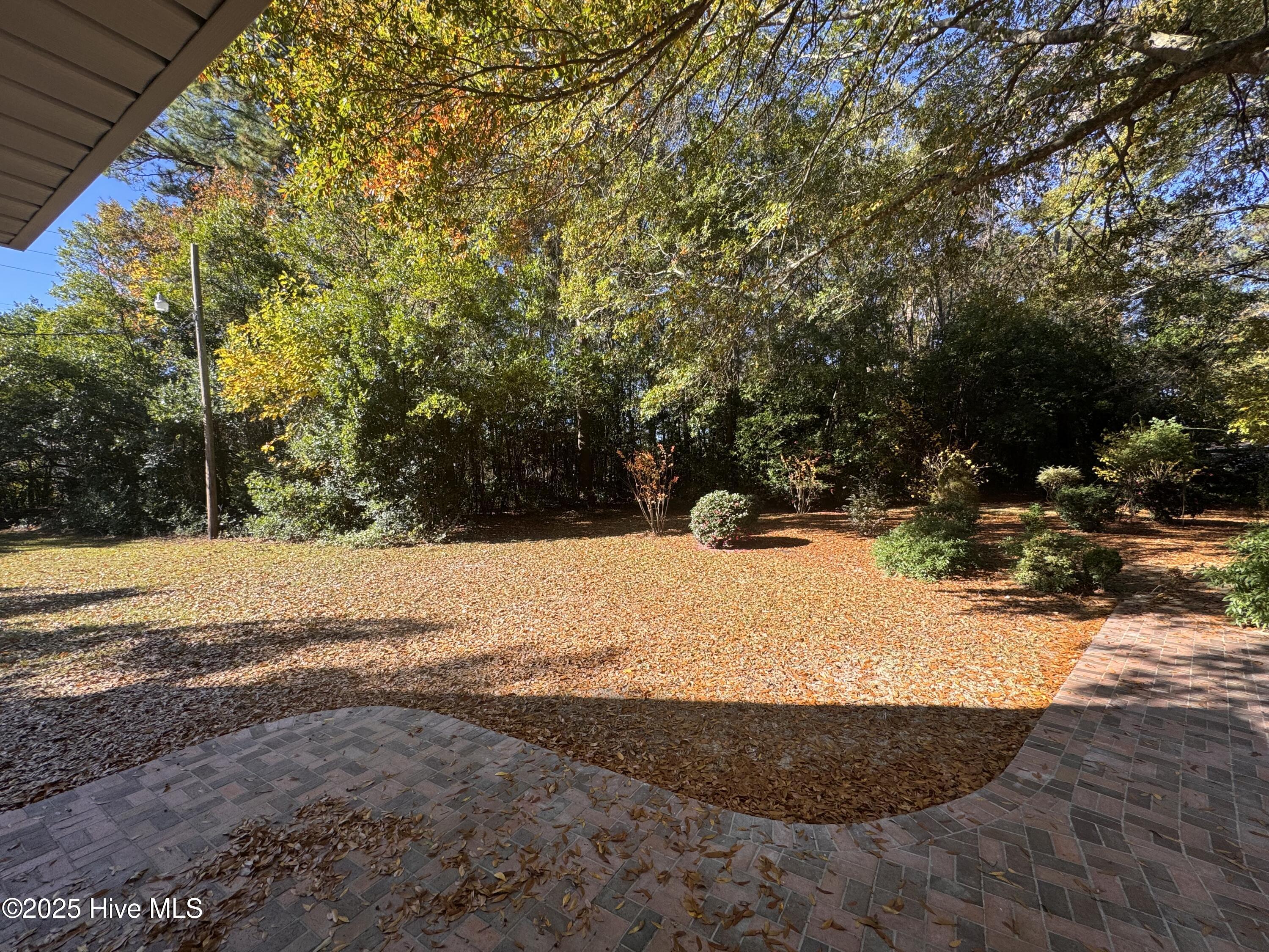 Homes for sale in Clinton, NC | 101 Forest Dr, Clinton, NC 28328 | MLS# 100539335