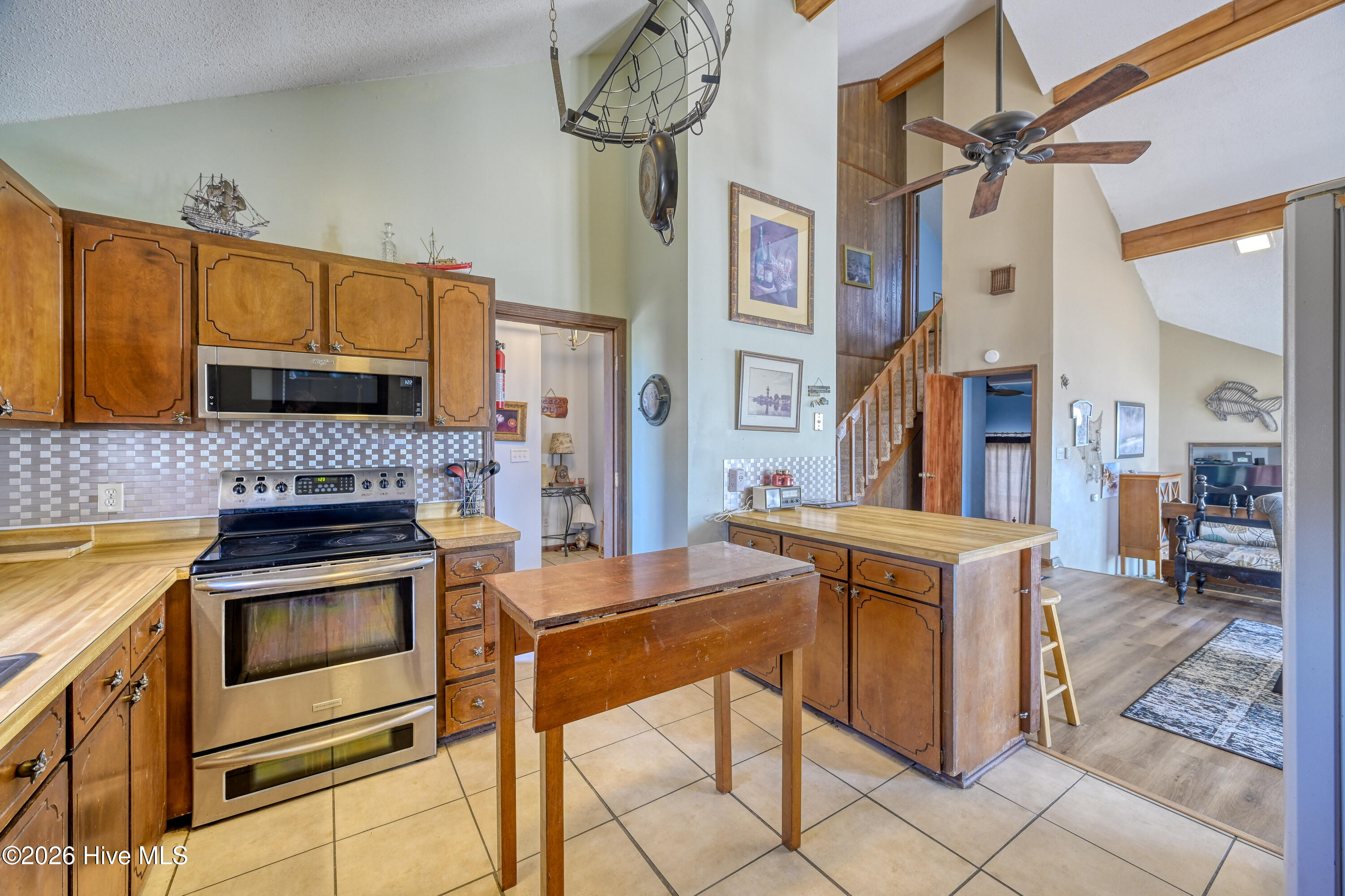 1826 S Shore Drive, Surf City, NC, 28445