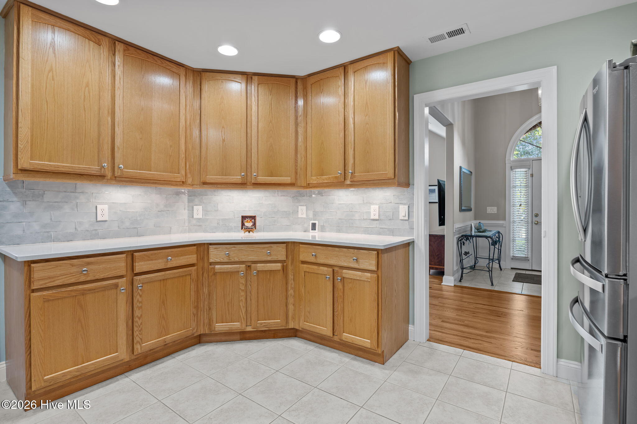 100567034 | Photo 12