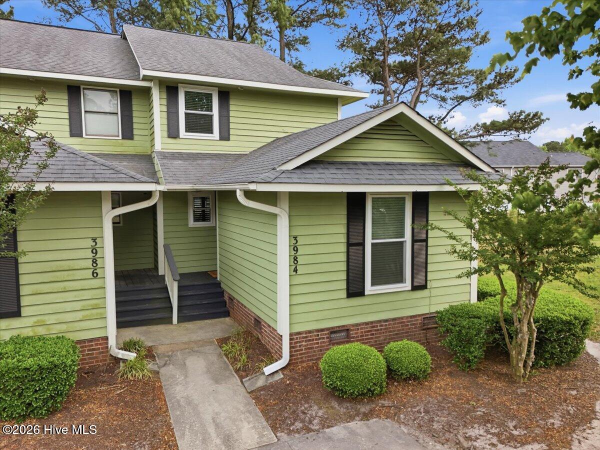 100568234 | Photo 37