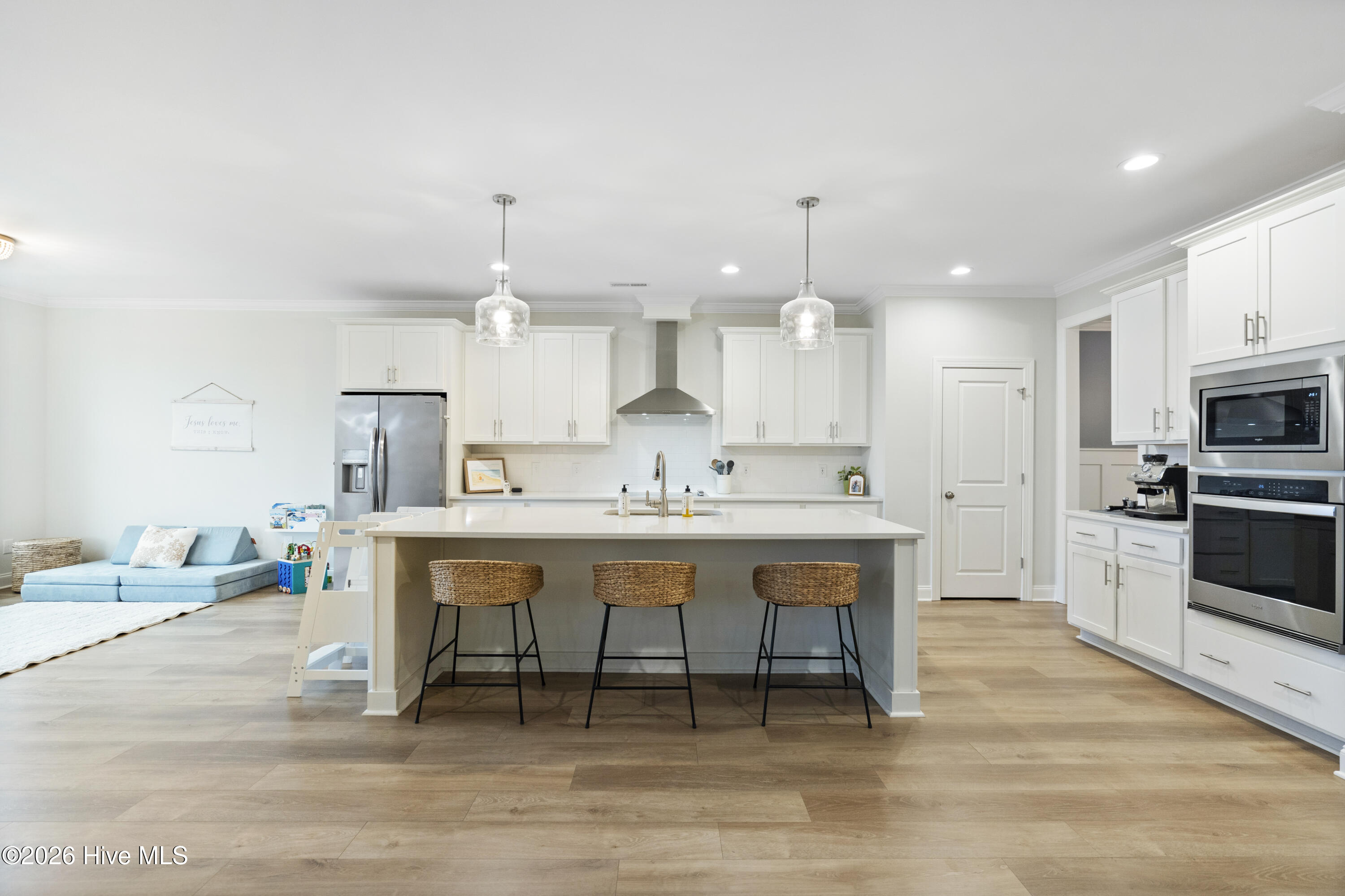 100549659 | Photo 21