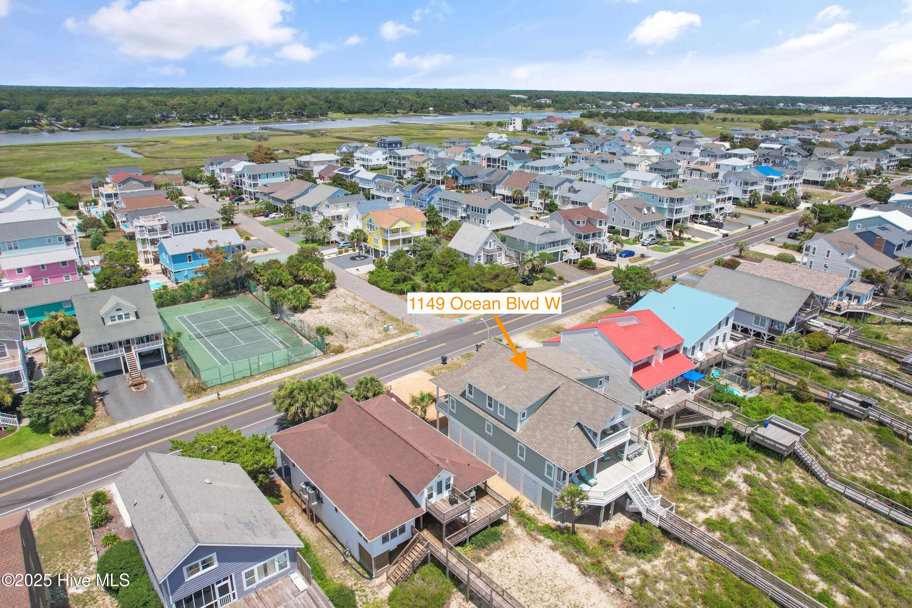 100519693 | Photo 61