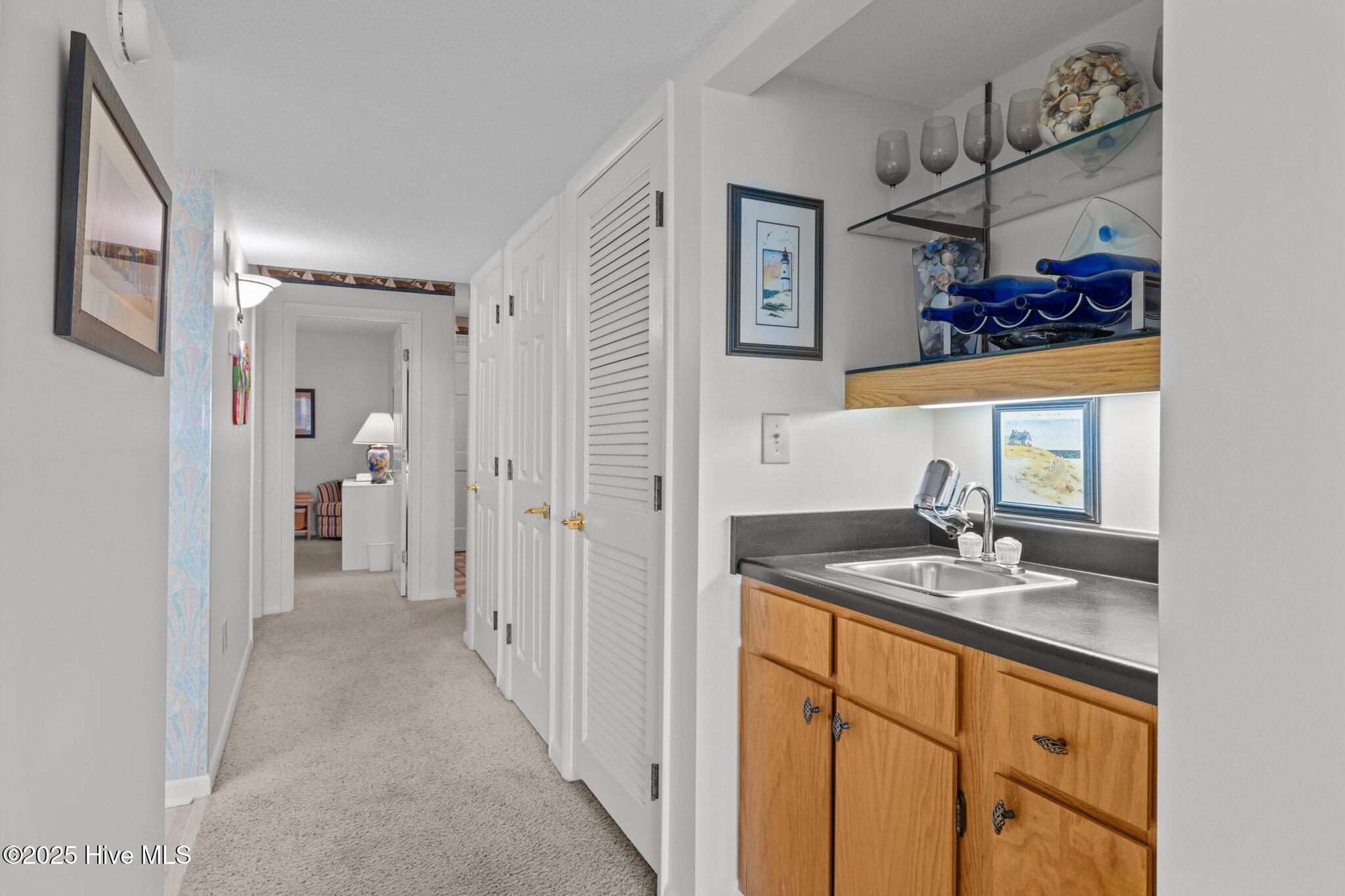 100513816 | Photo 12