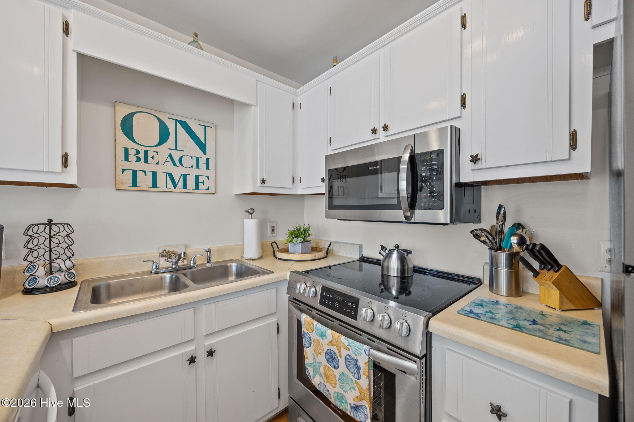 100559351 | Photo 12