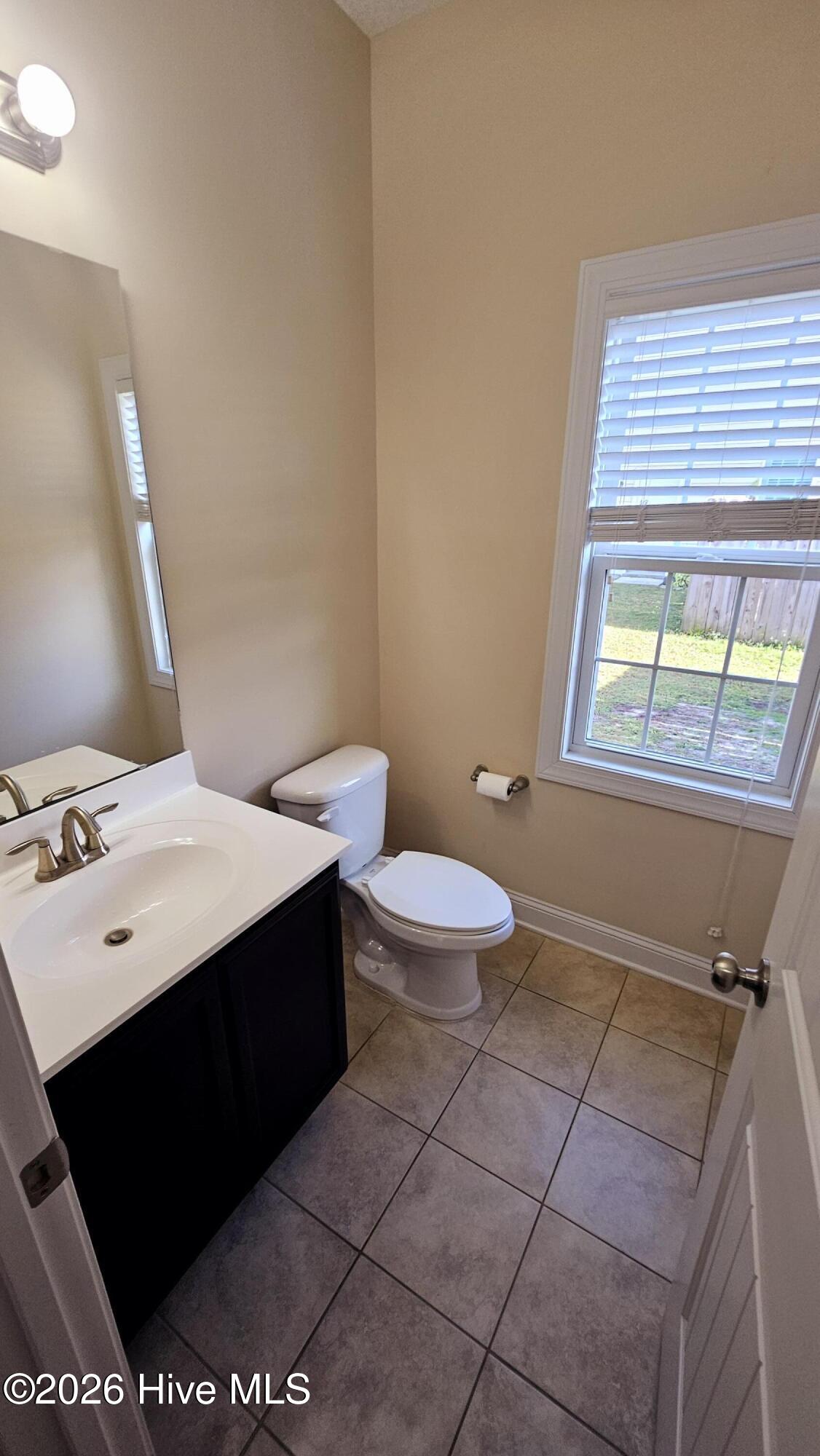 100549726 | Photo 24