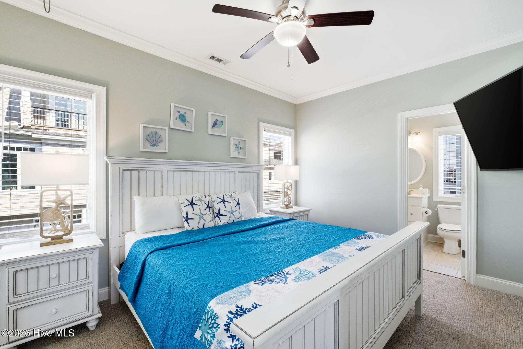 100559880 | Photo 27