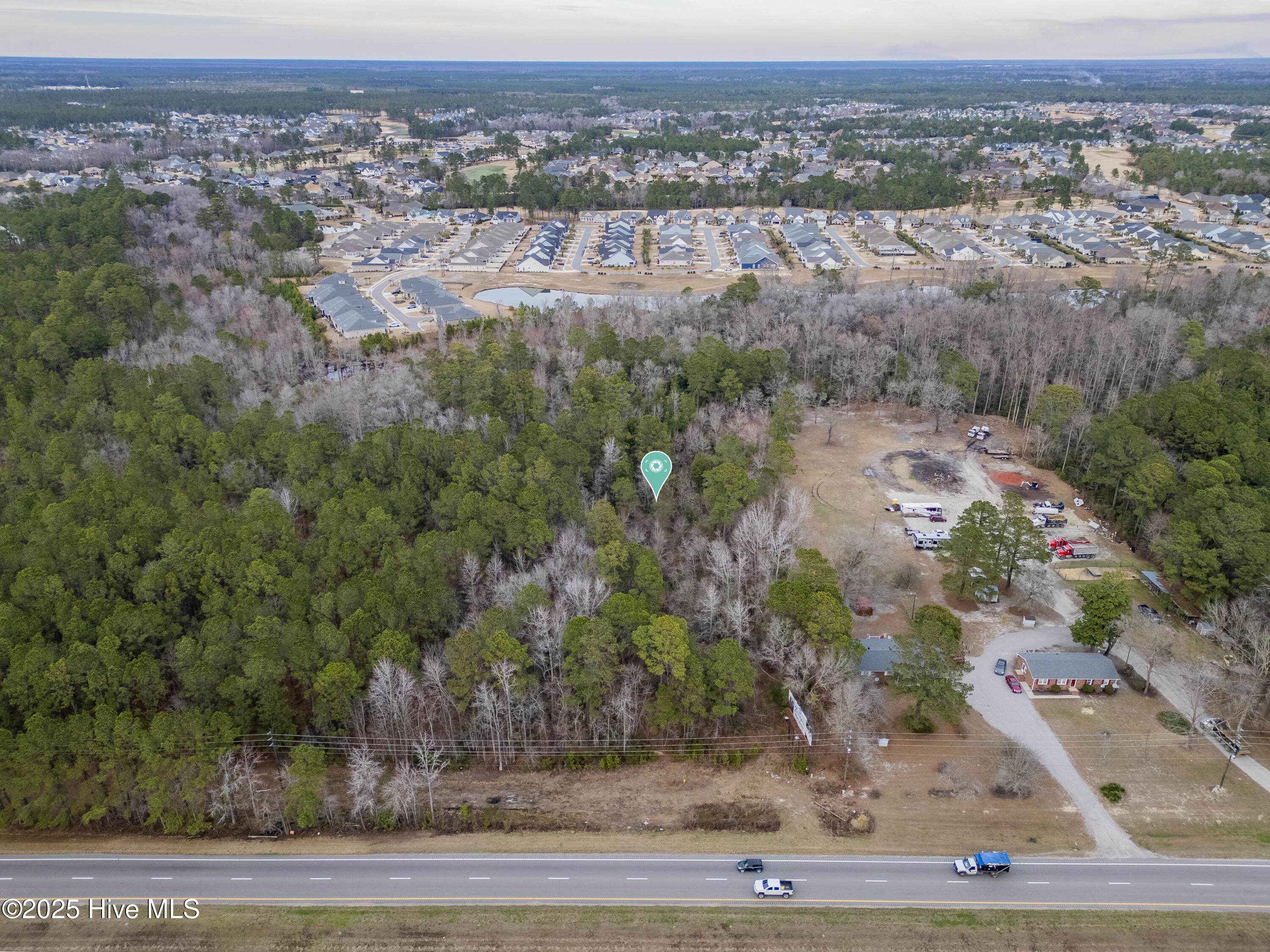 100514192 | Photo 12