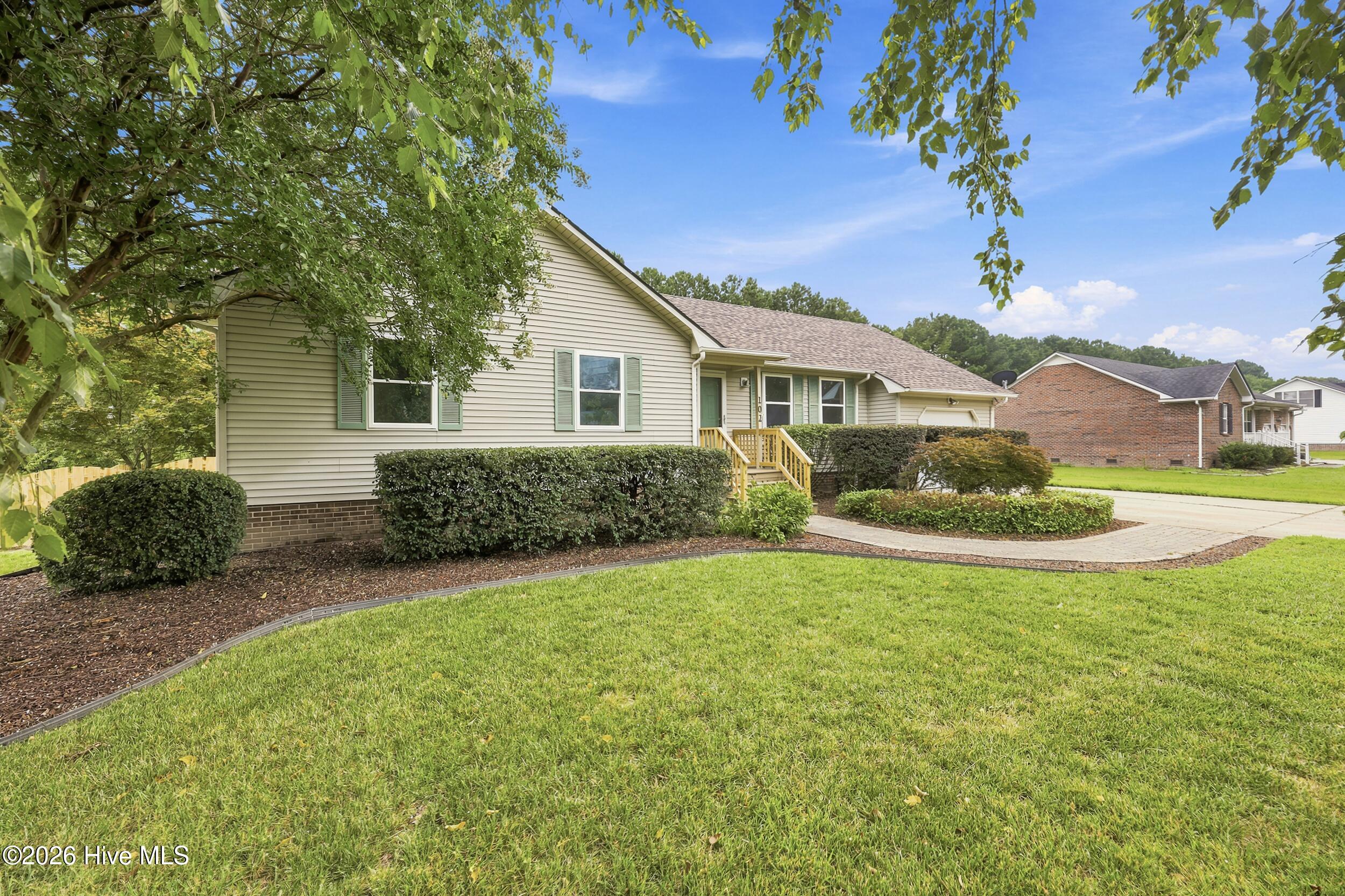 3rd image of 102 Troy Dr, Elizabeth City, NC 27909 | MLS# 100589486
