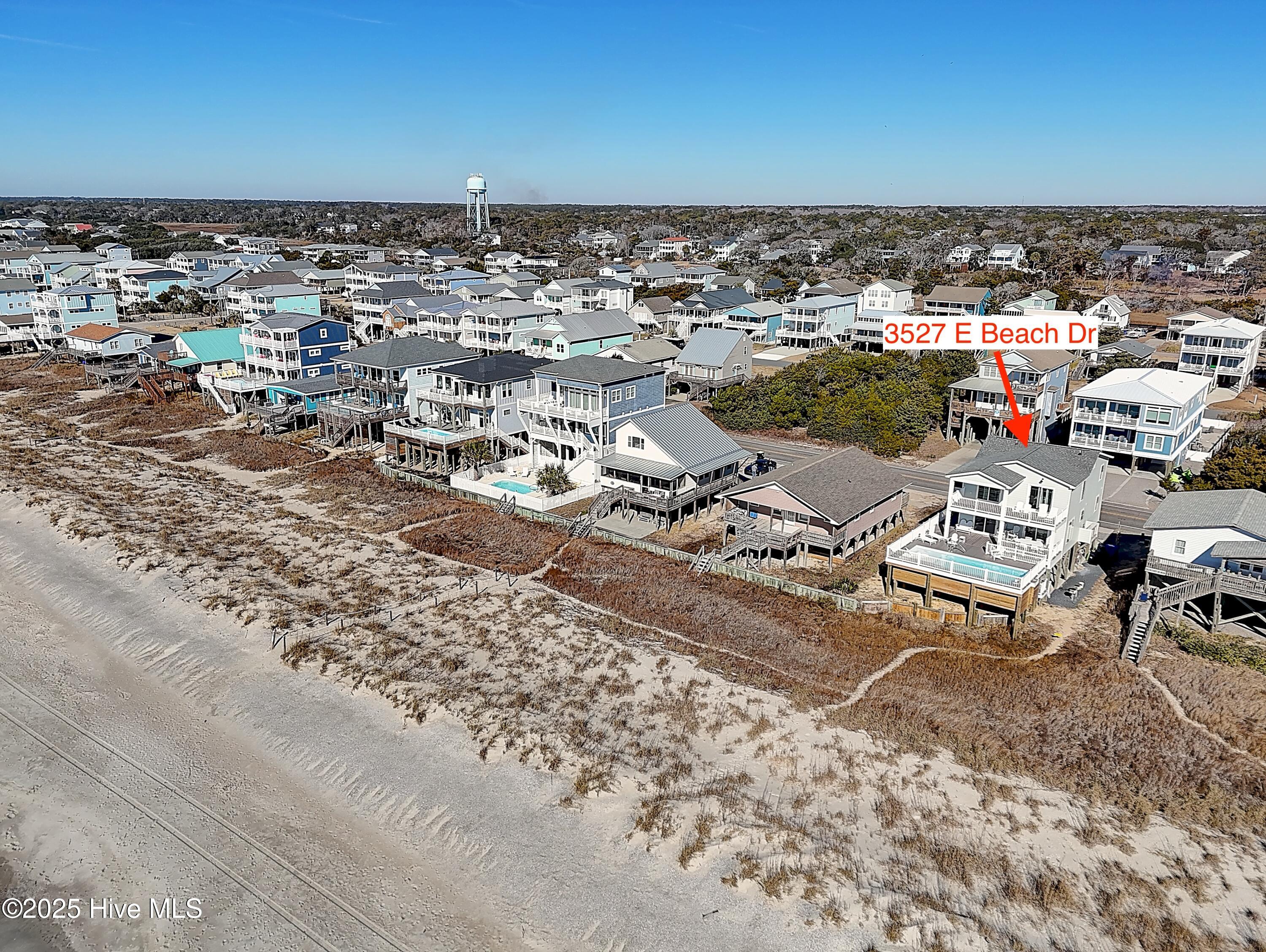 100484000 | Photo 53