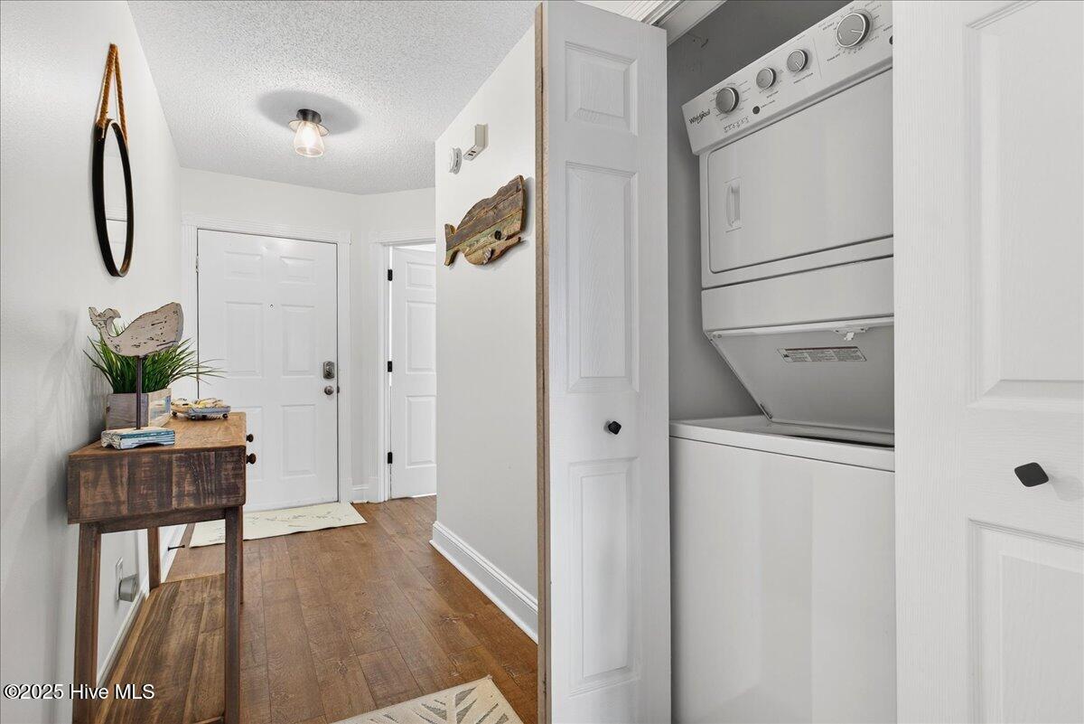 100542994 | Photo 12