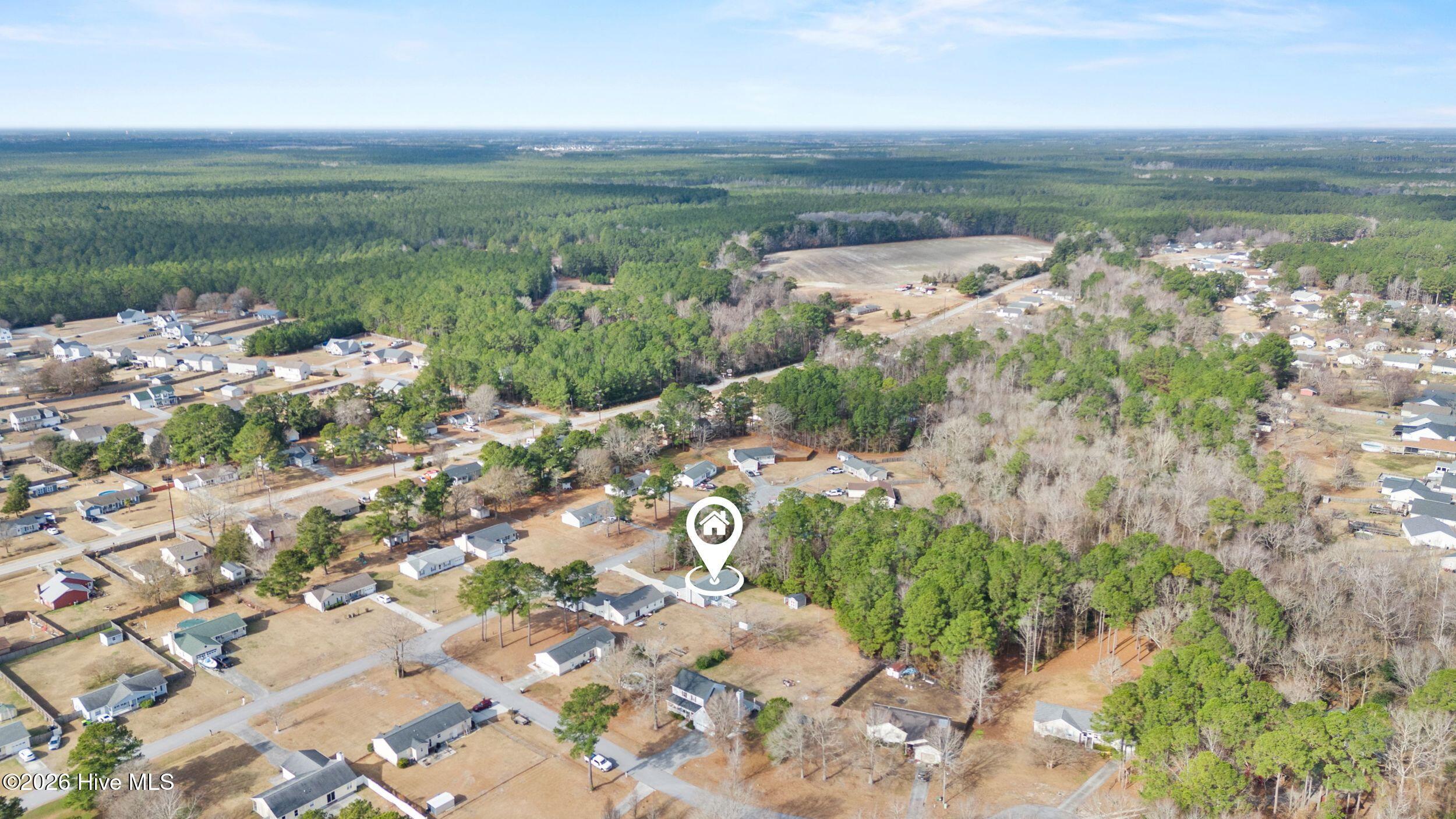 100547935 | Photo 24