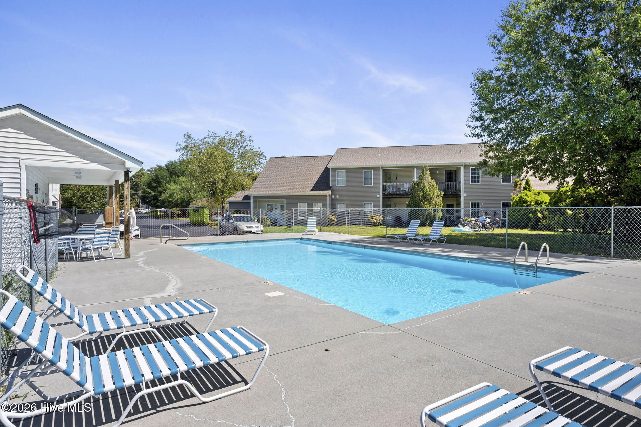 4513 Country Club Road F102,Morehead City