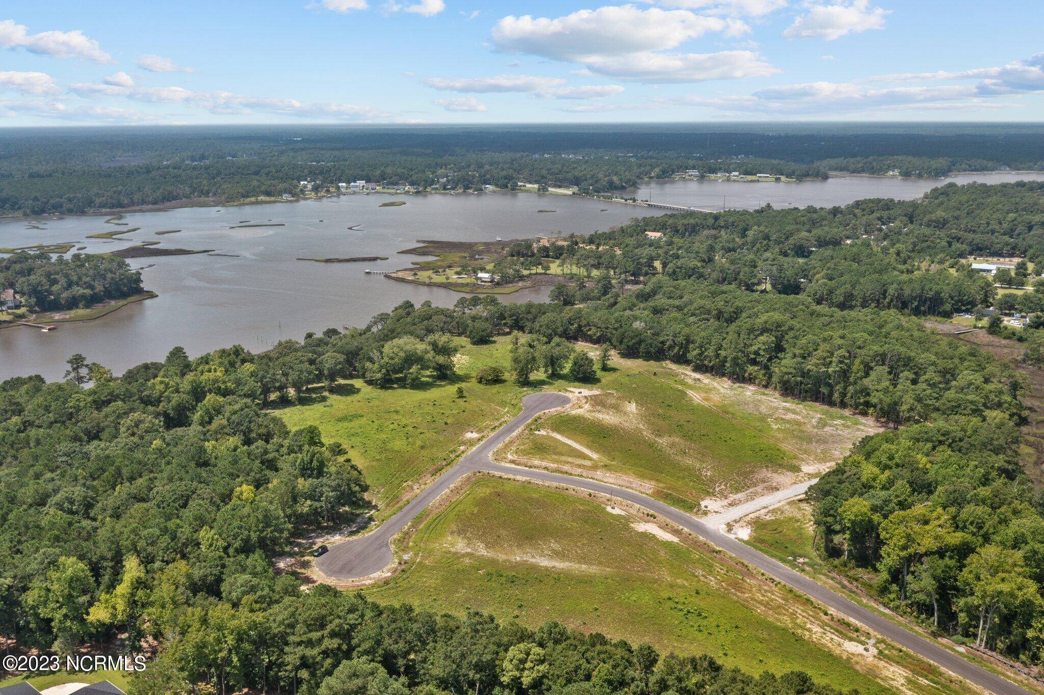 100398242 | Photo 11