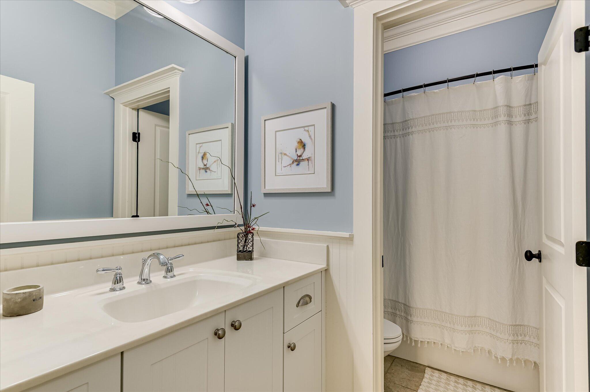 40-evans-ga-1006-mitchell-lane-hall-bath