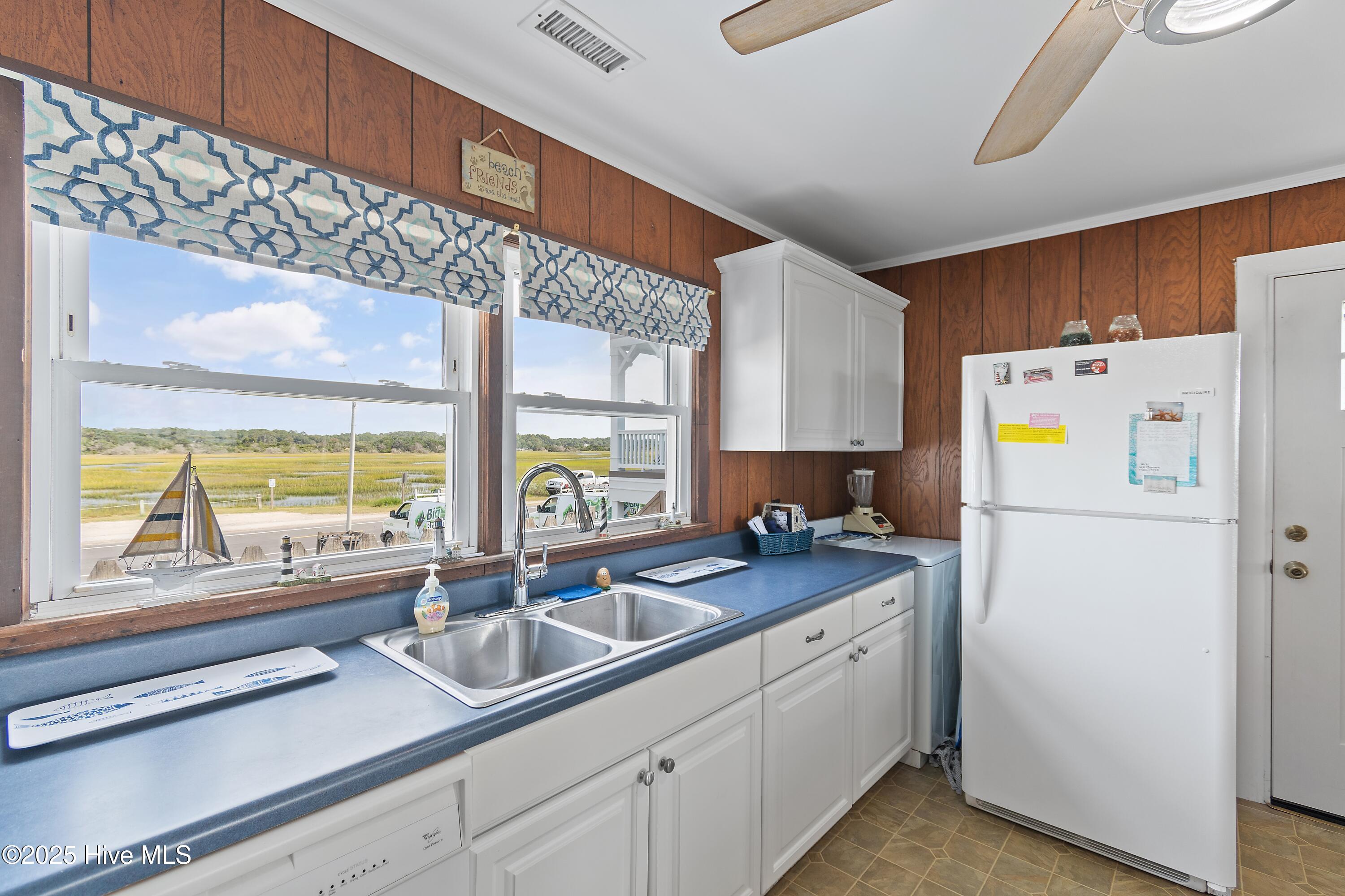 100529759 | Photo 19