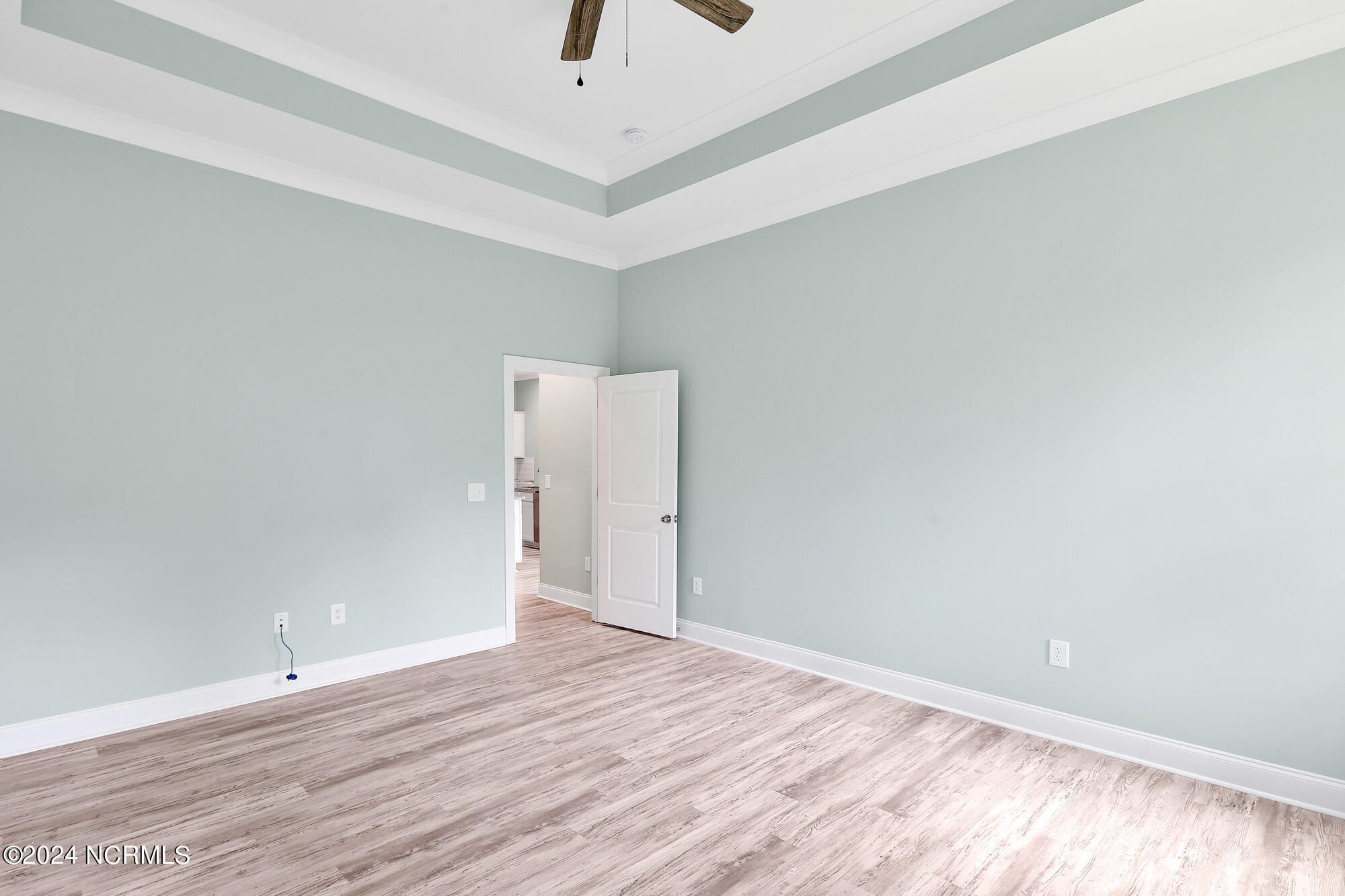 100471538 | Photo 34