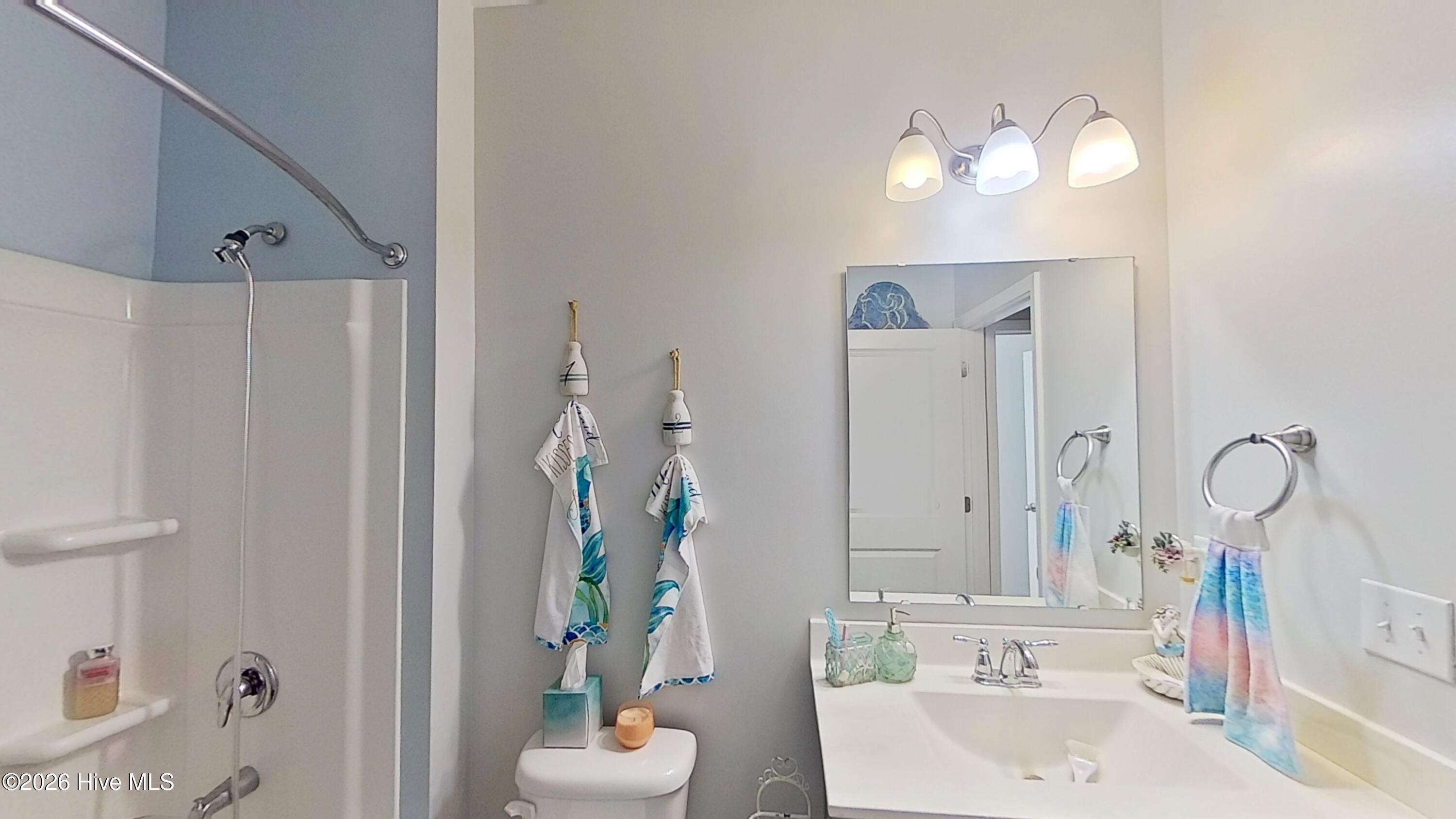 100551021 | Photo 16