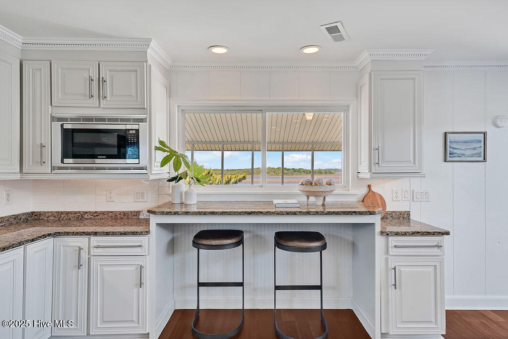 100508979 | Photo 31