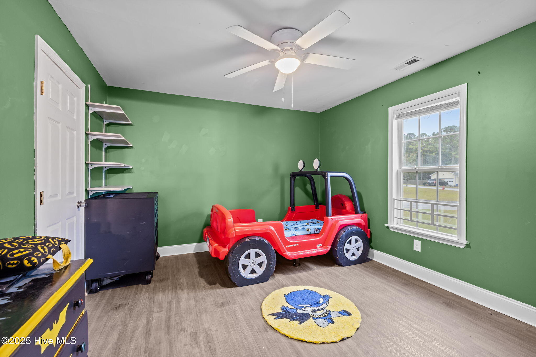 100545646 | Photo 19