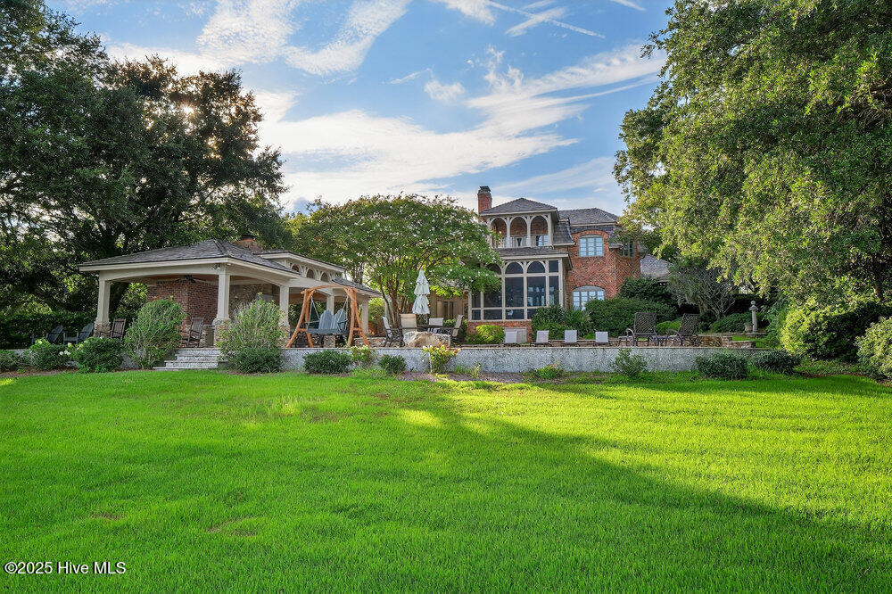 100544850 | Photo 19