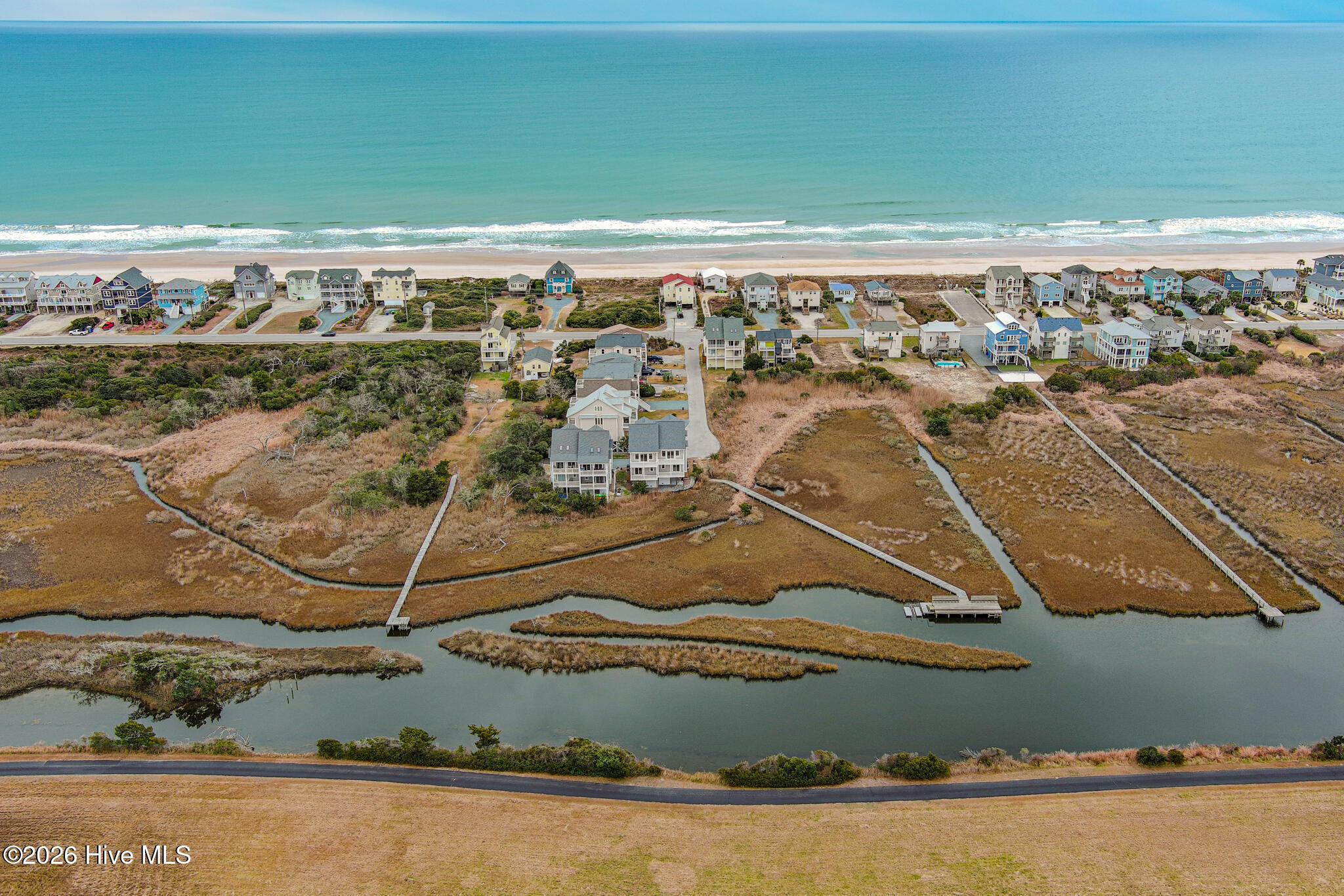 100553642 | Photo 70