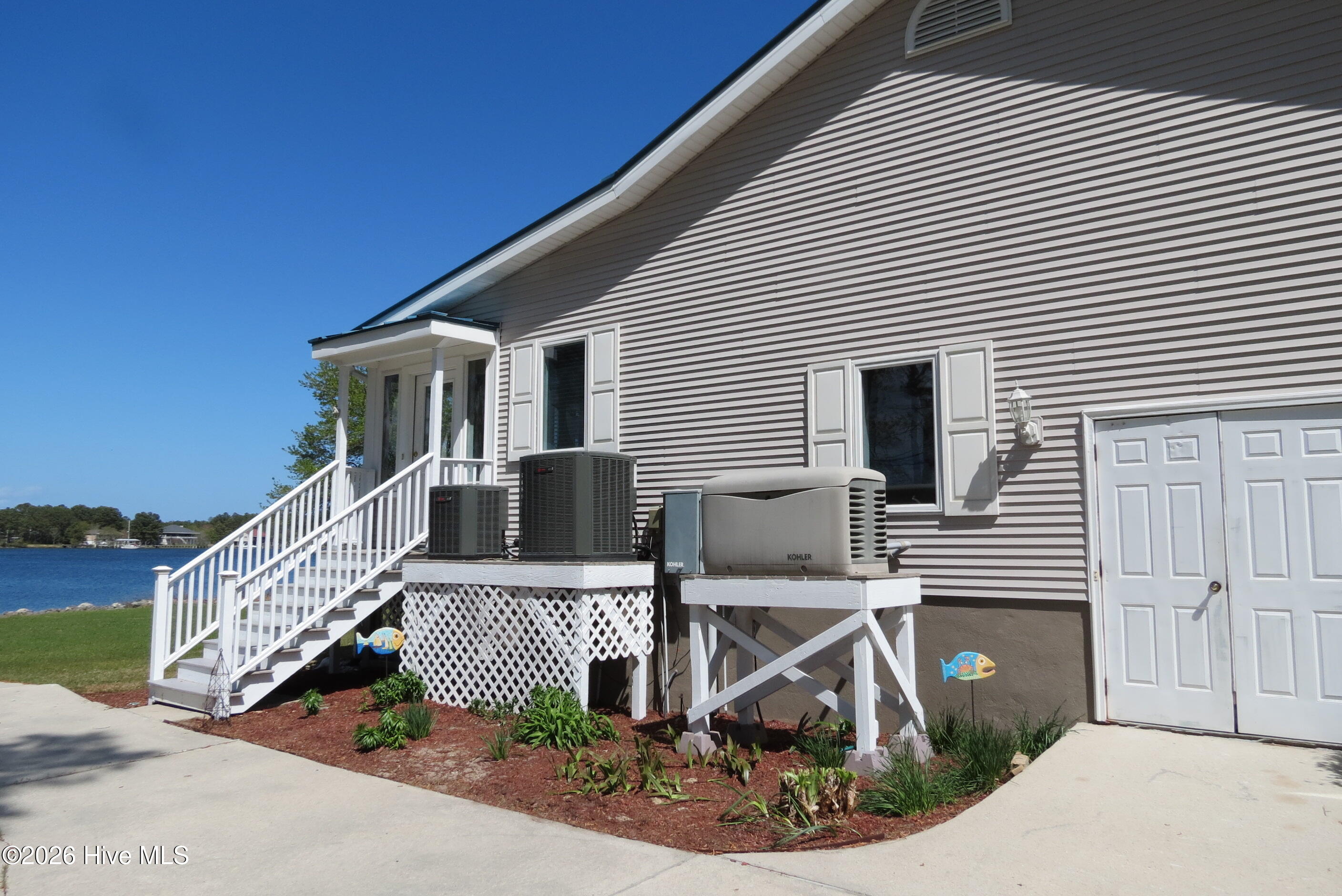 609 Mills Road,Oriental