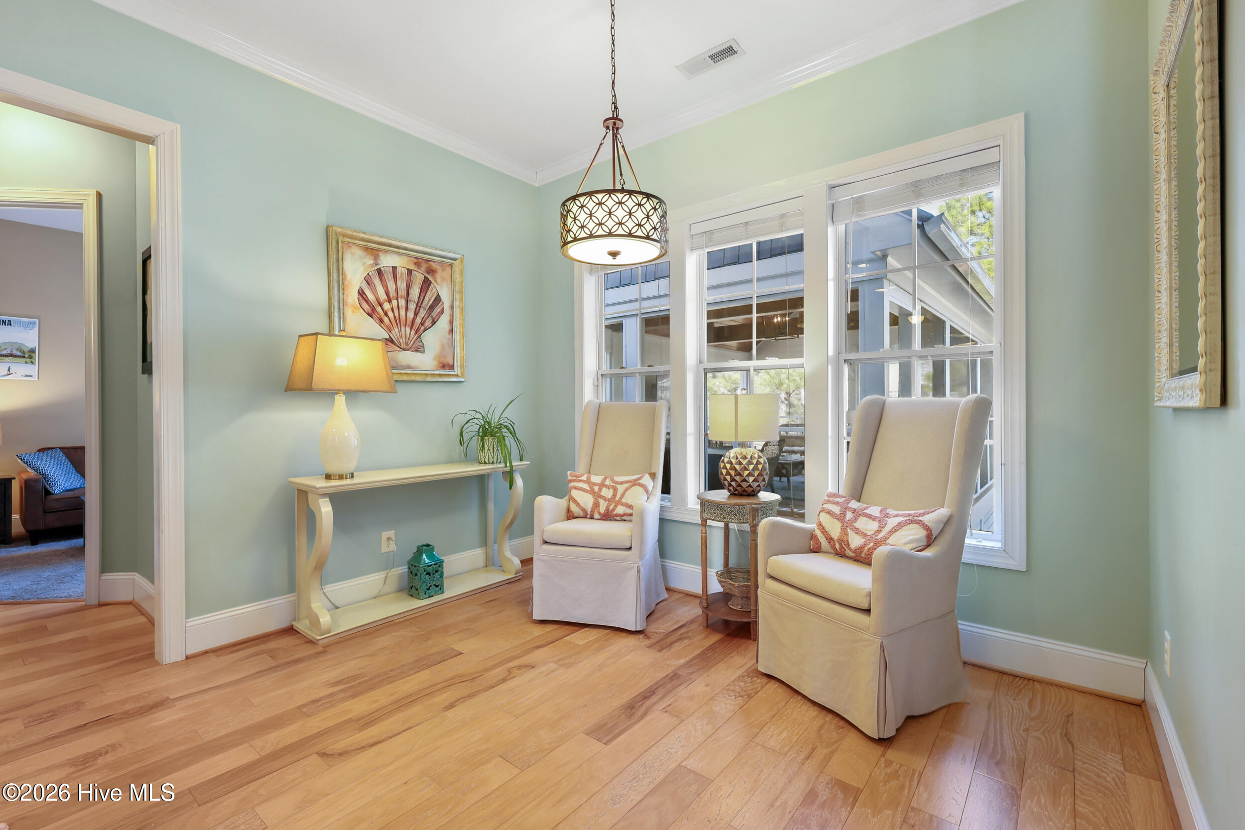 100554068 | Photo 21