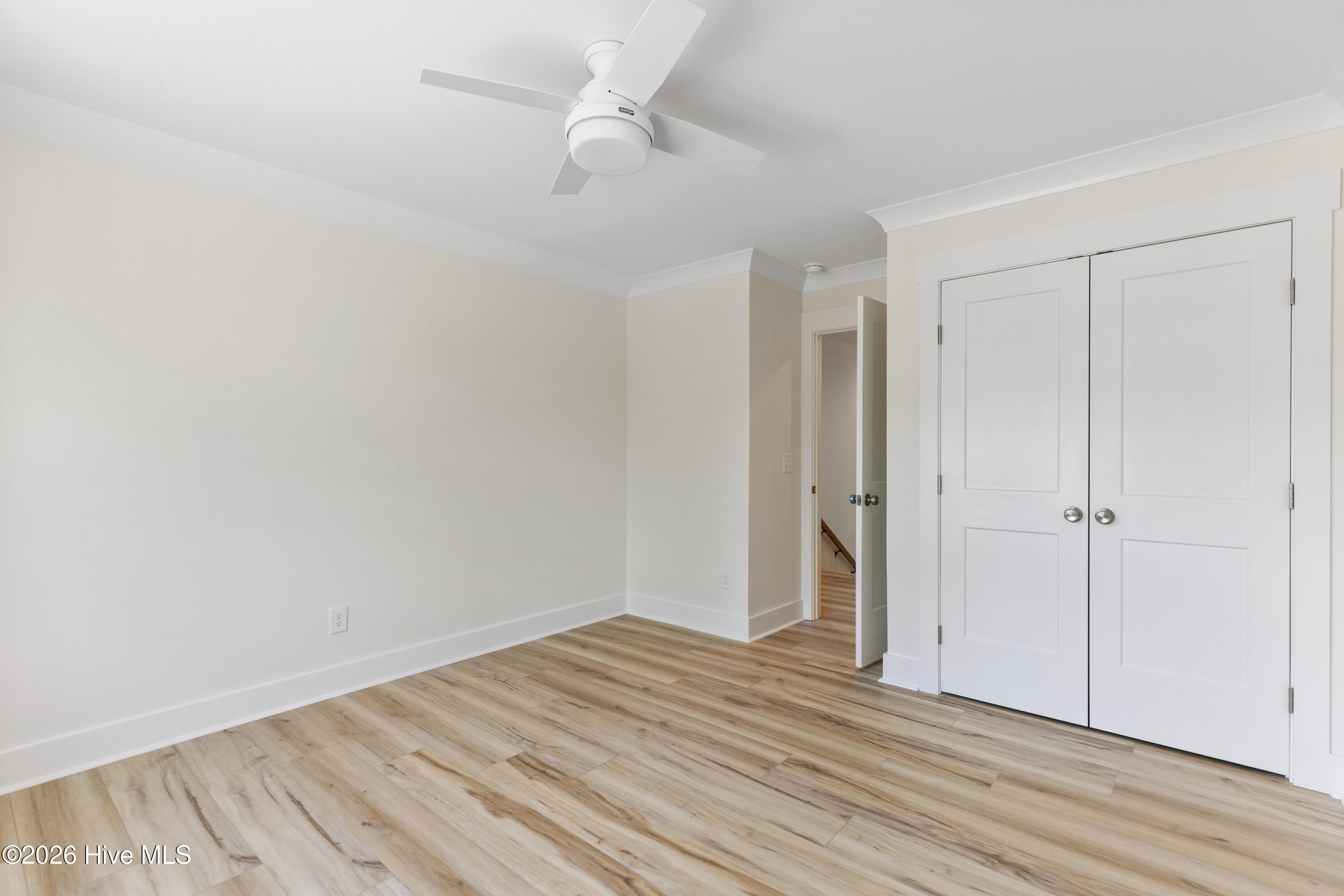 100553830 | Photo 39