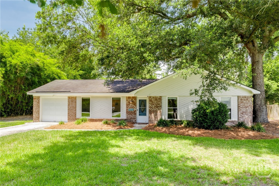Featured listings