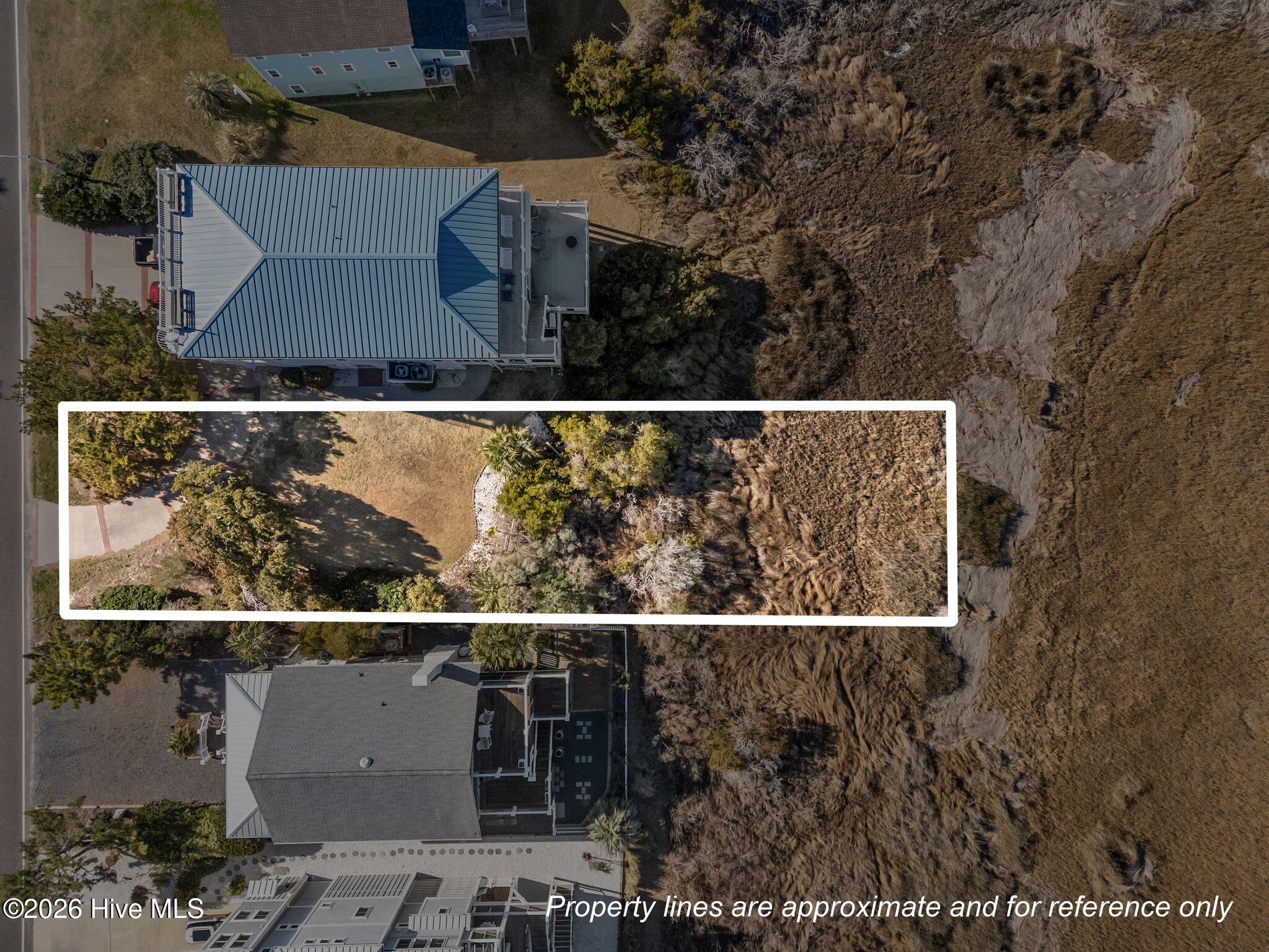 100550406 | Photo 11