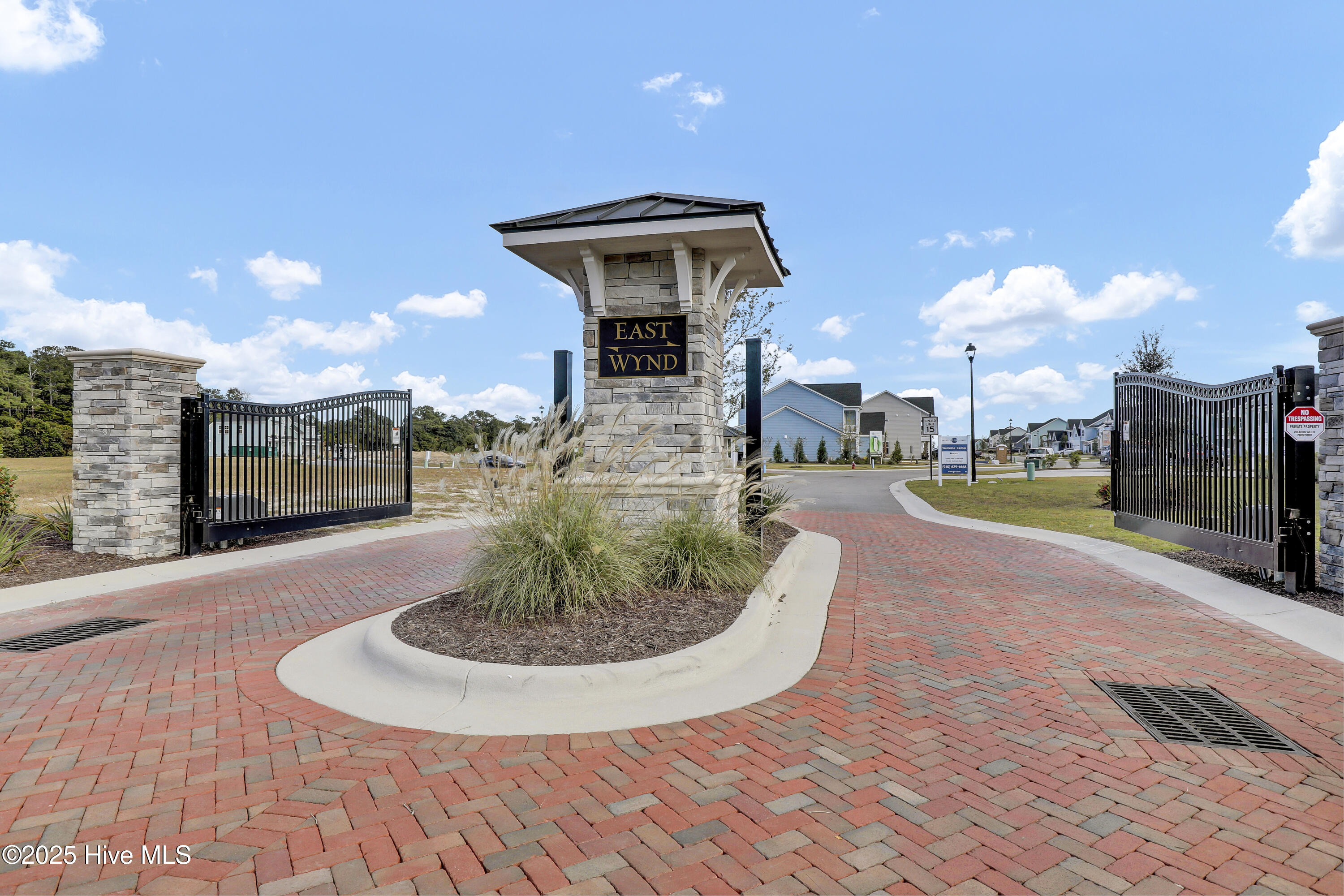 100539864 | Photo 36